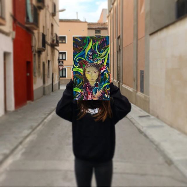 Nena Llum de Lluna amb persona