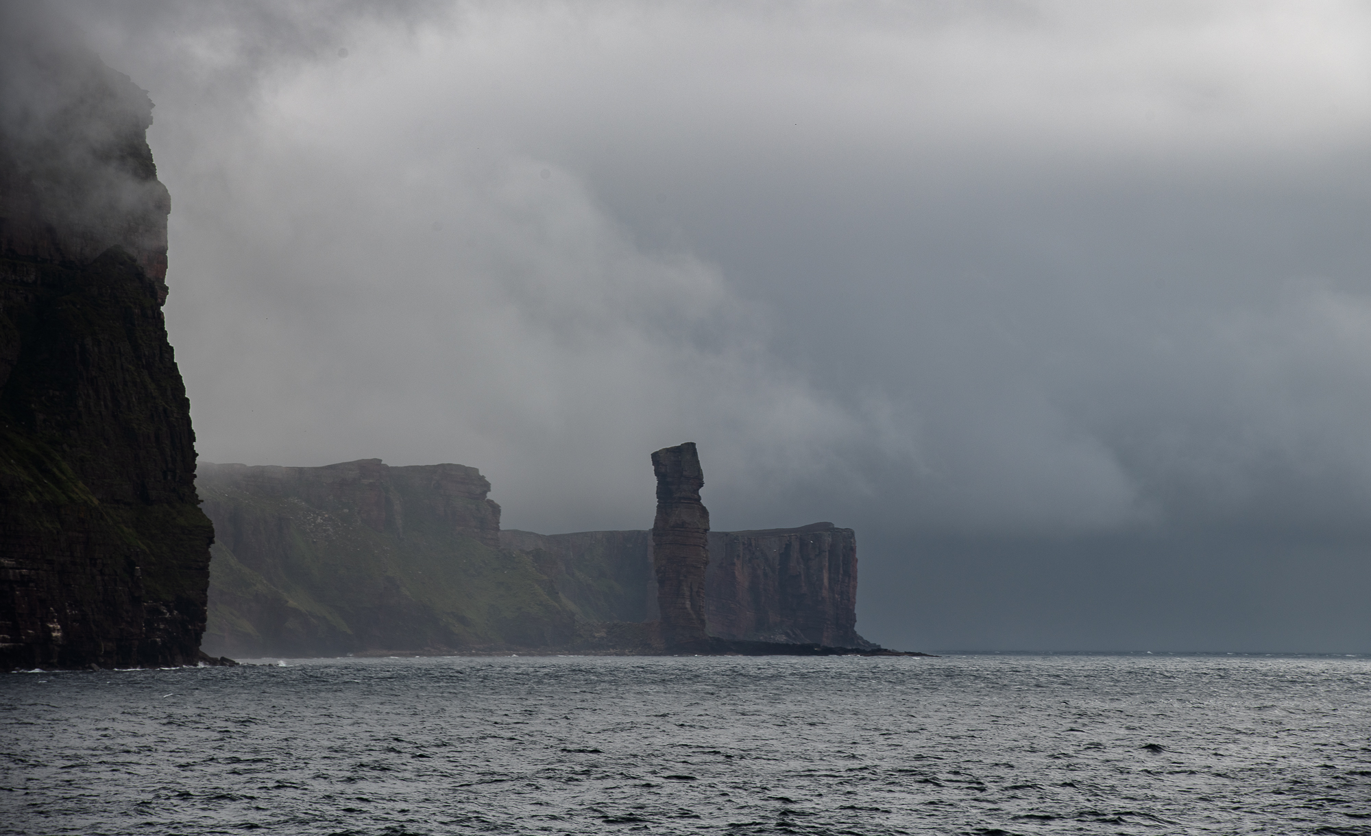 Old Man of Hoy. Iles Orcades (Orkney)