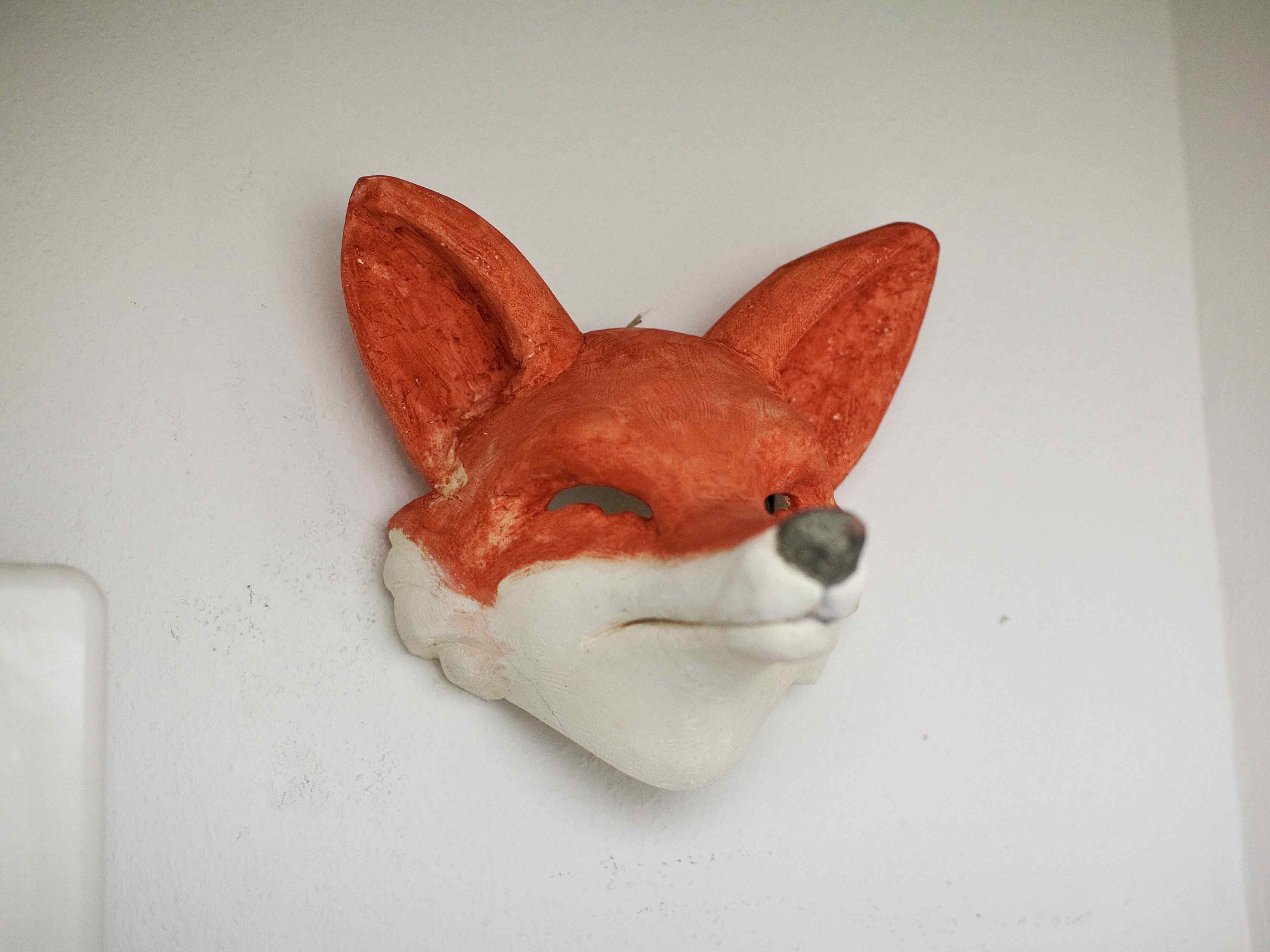 Masken für die Barszenerie von Manfred Schmieder