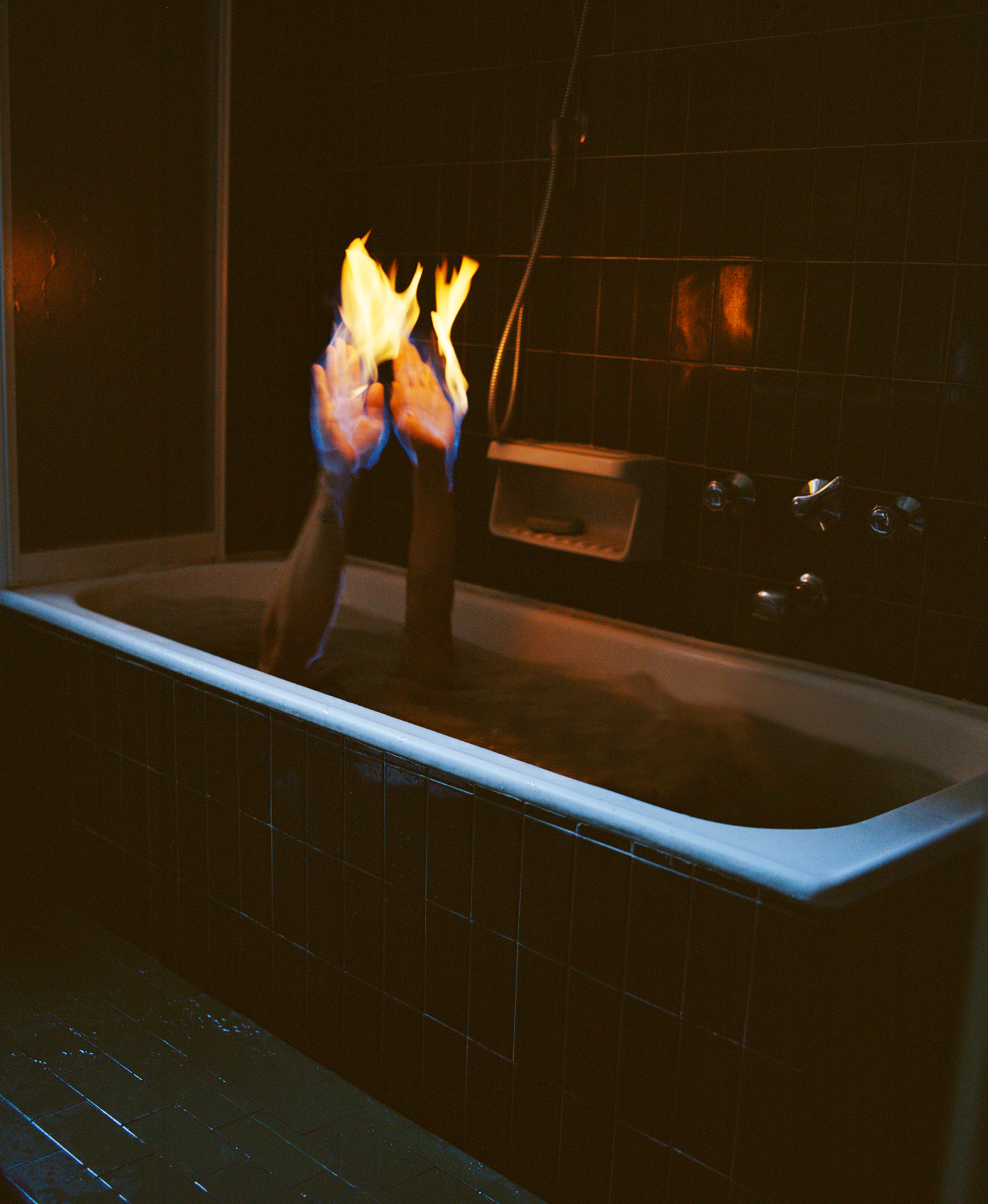 "Per risplendere devi bruciare" Personal project