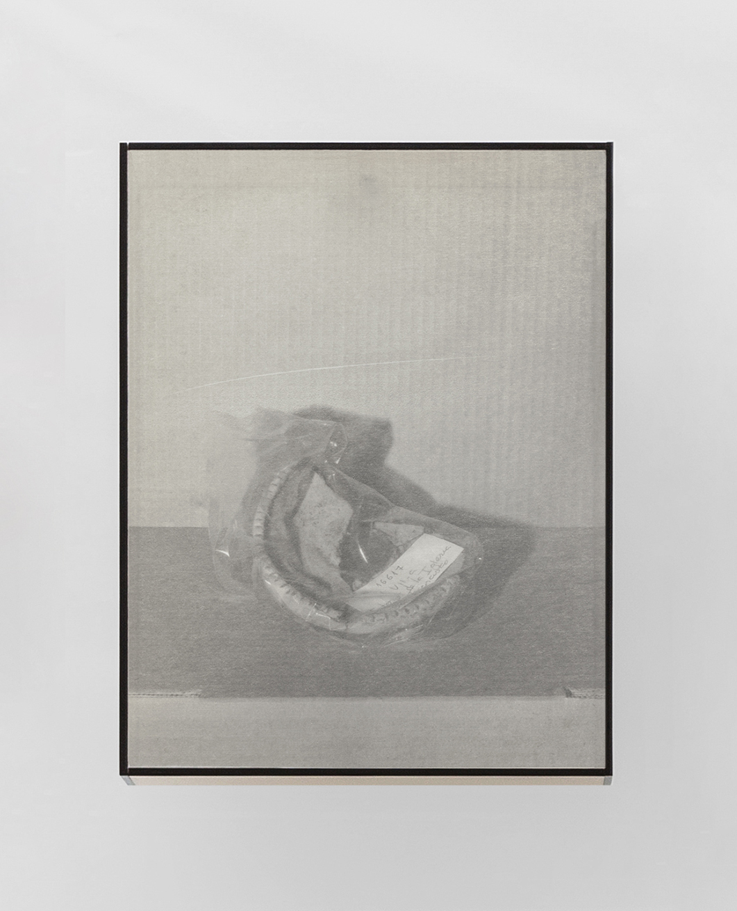 S/T (Blisters VII). Inyección de tinta sobre papel de conservación de 12 grs