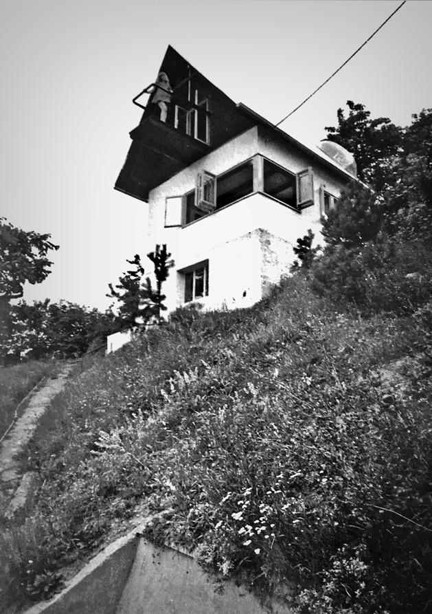 053- Maison pierre bois - Hermann Czech 