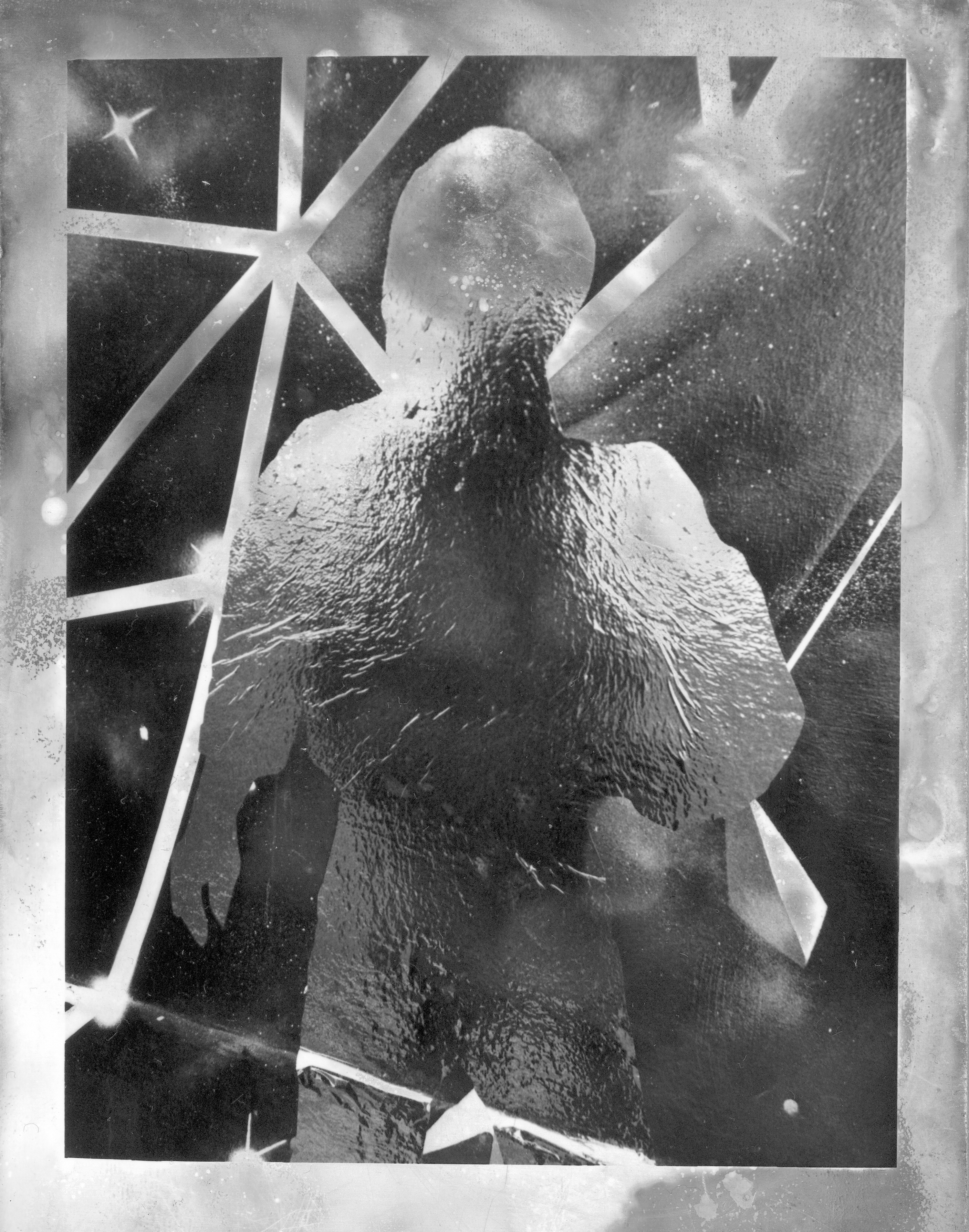 (CW87)P:ES(B)/L:18br(B)/F/16’ (approx 4 x 5”) Solarized Silver-Gelatin print. 2016