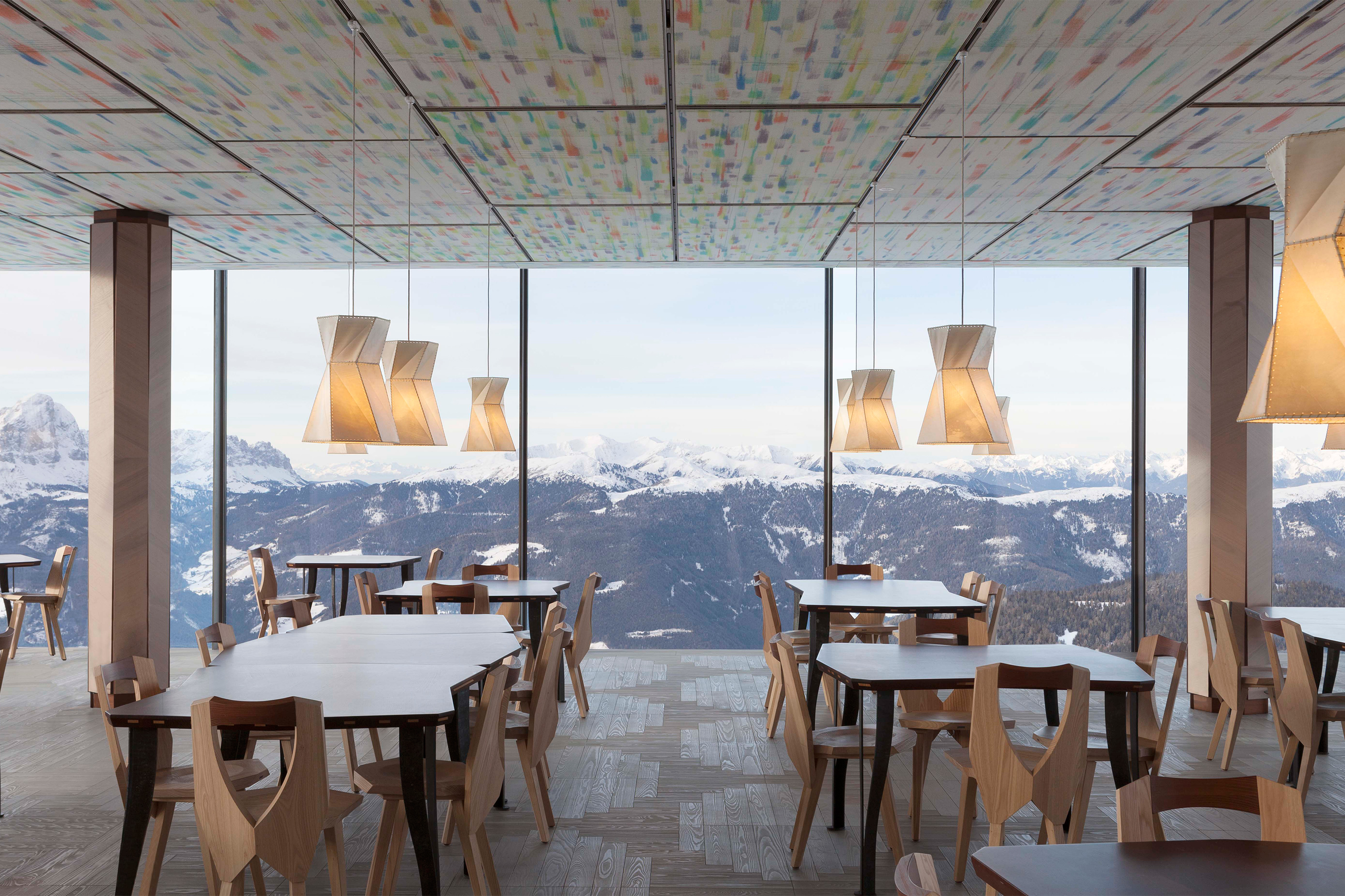 EM2 - LUMEN Museum of Mountain Photography