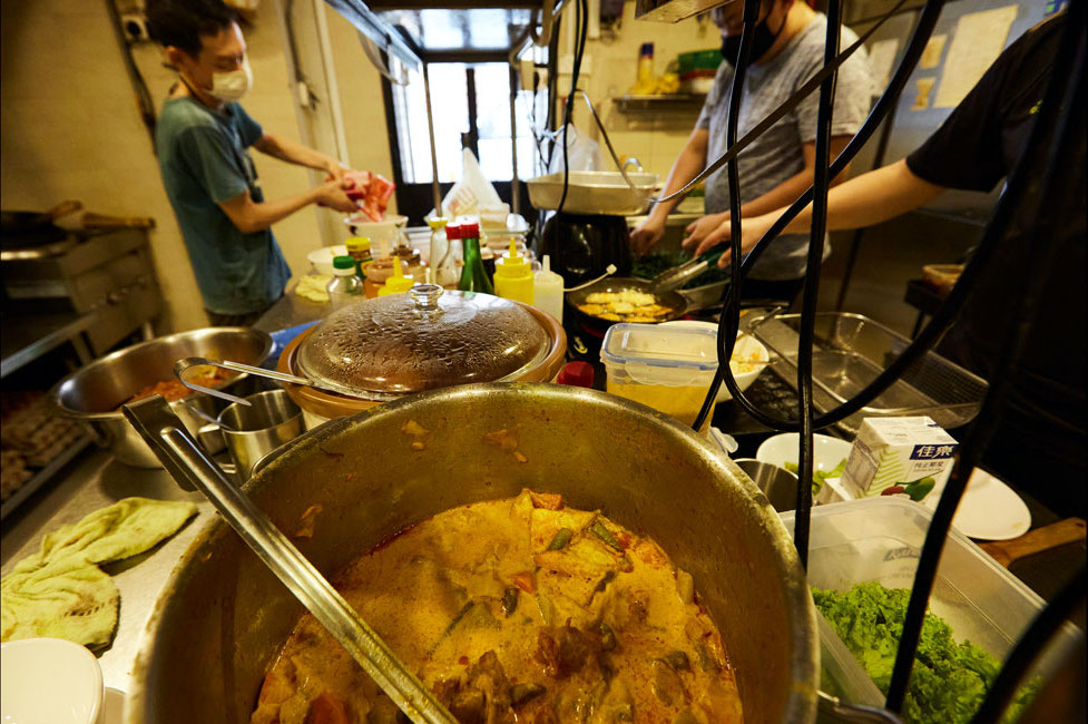 Laying the Table Bare (2021)