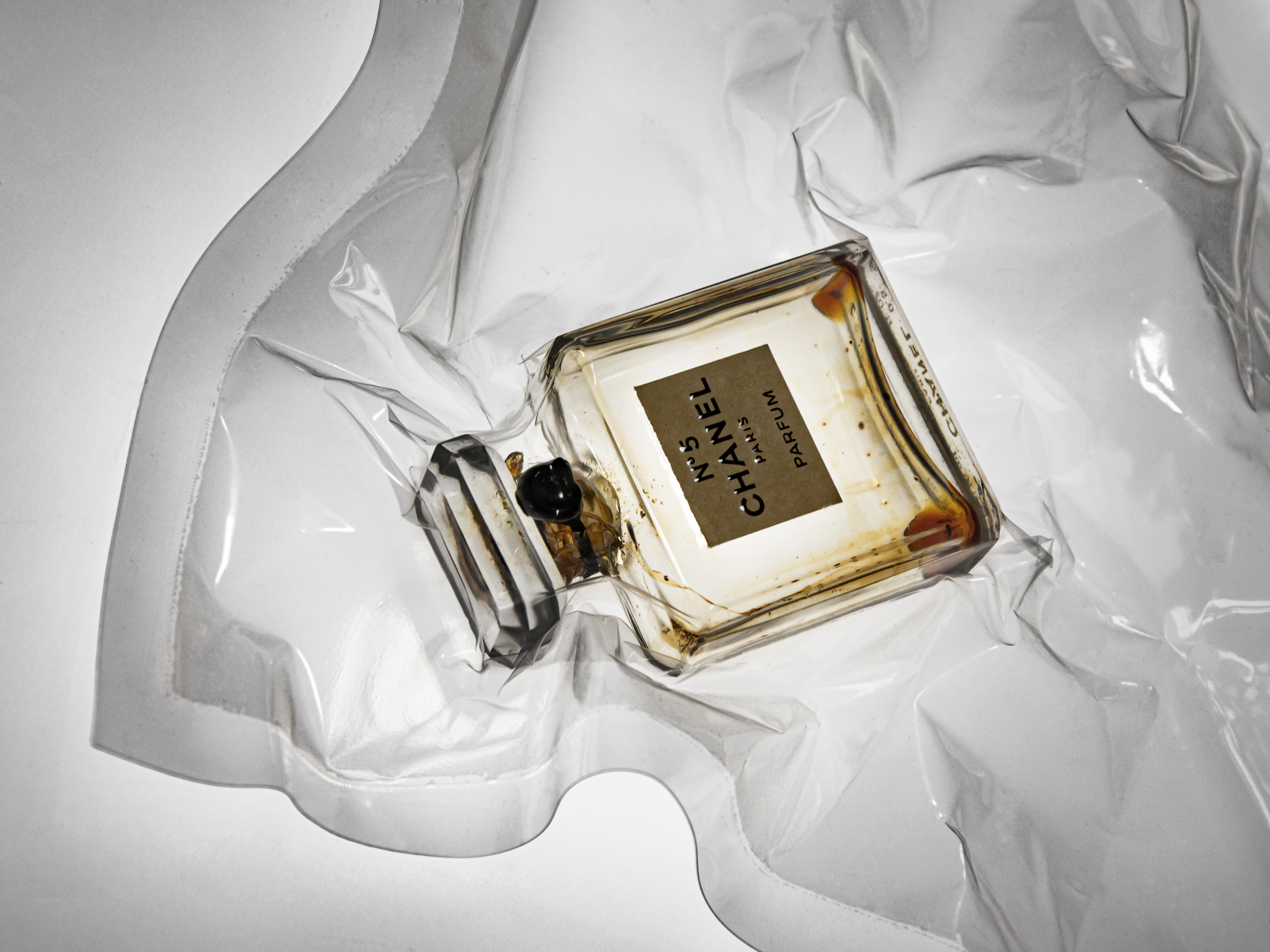 2. N° 05 Chanel, Poudré, 1921, nose : Ernest Beaux