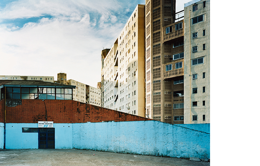 Gian Paolo Minelli, South Zone – Landscape #006A, 2002. Inkjet print mounted on plexiglass, 31.5 x 39 inches. 