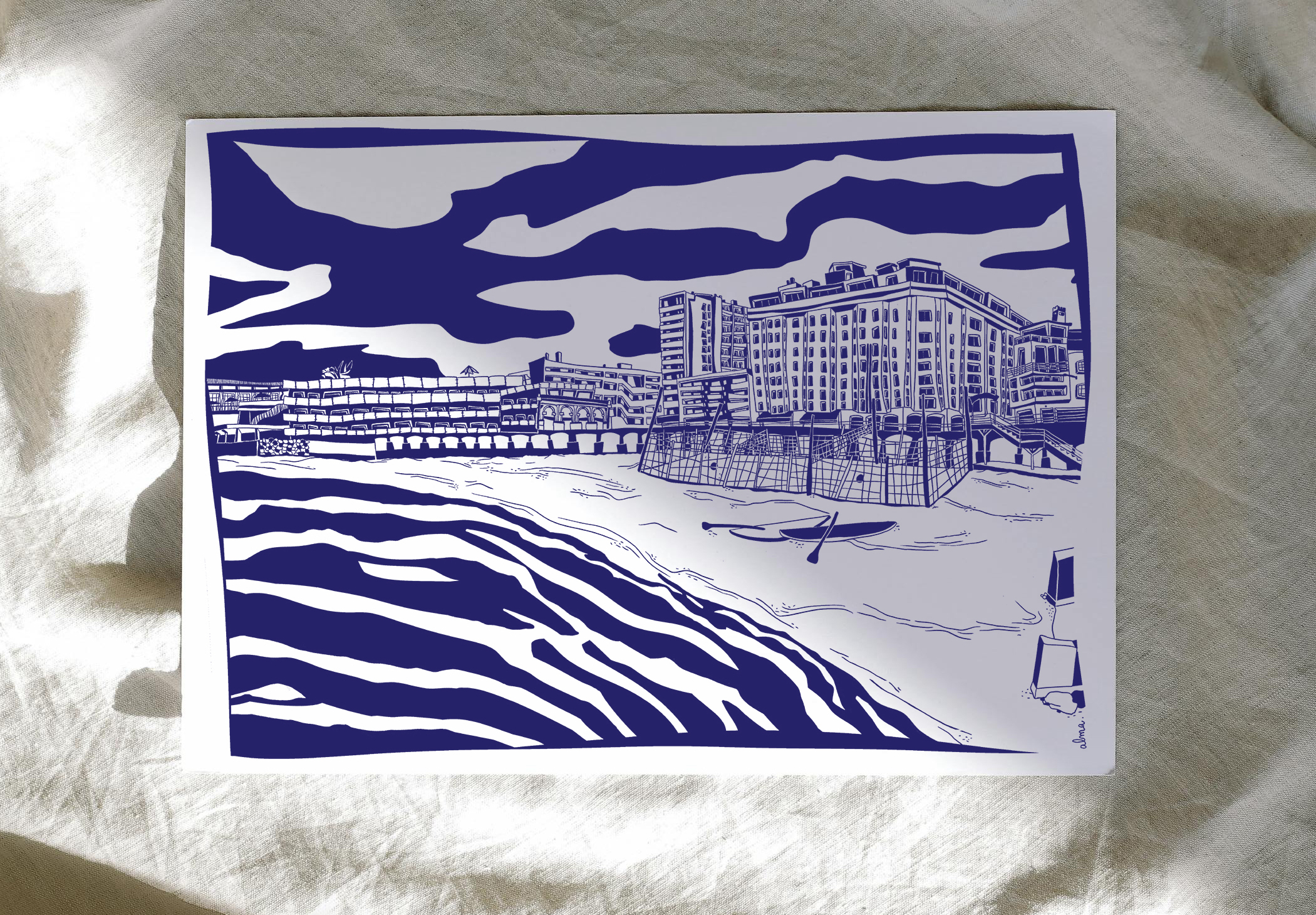 print, illustration, tirage, impression, affiche, décoration, poster, cadre, sérigraphie, linogravure, bleu, marseille, carte postale, tableau, art, artiste, Méditerranée, mer, plage, corniche, vallon des surfes, catalans, Kennedy, corniche, touriste, illustration, dessin, catalans