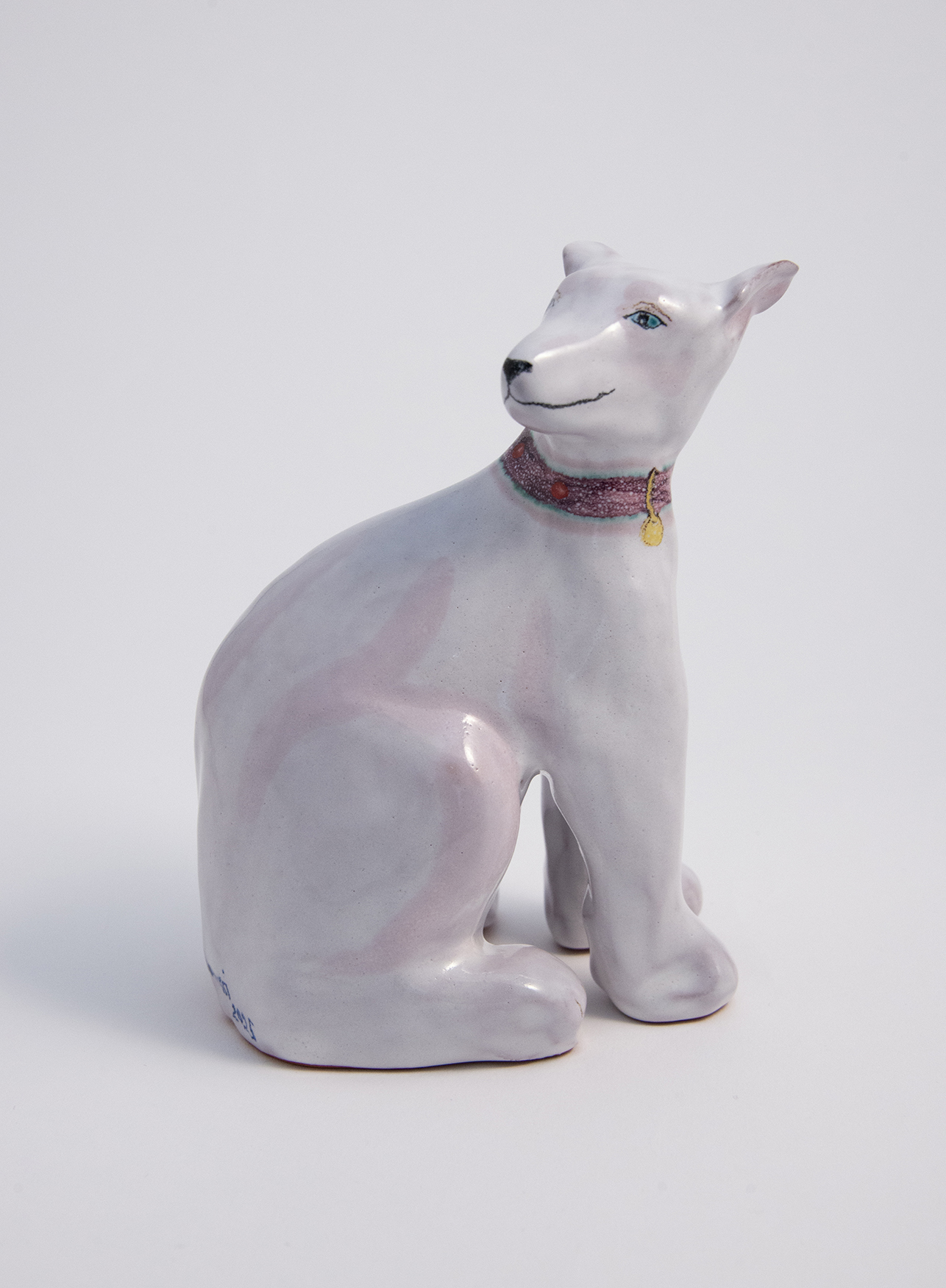 Milo, lilac collar. Height 16 cms. £650