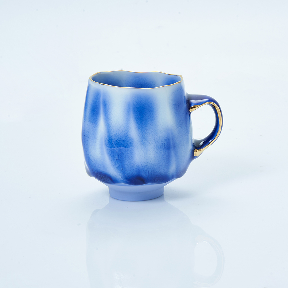 ︎Cup 18        $85