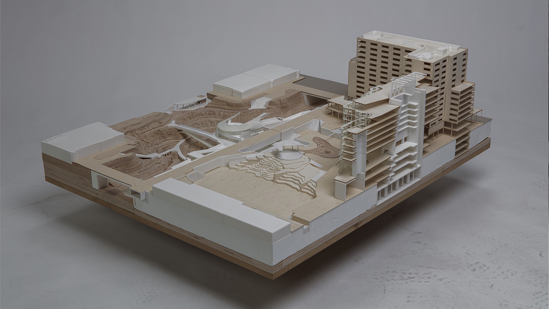 physical model 1:200