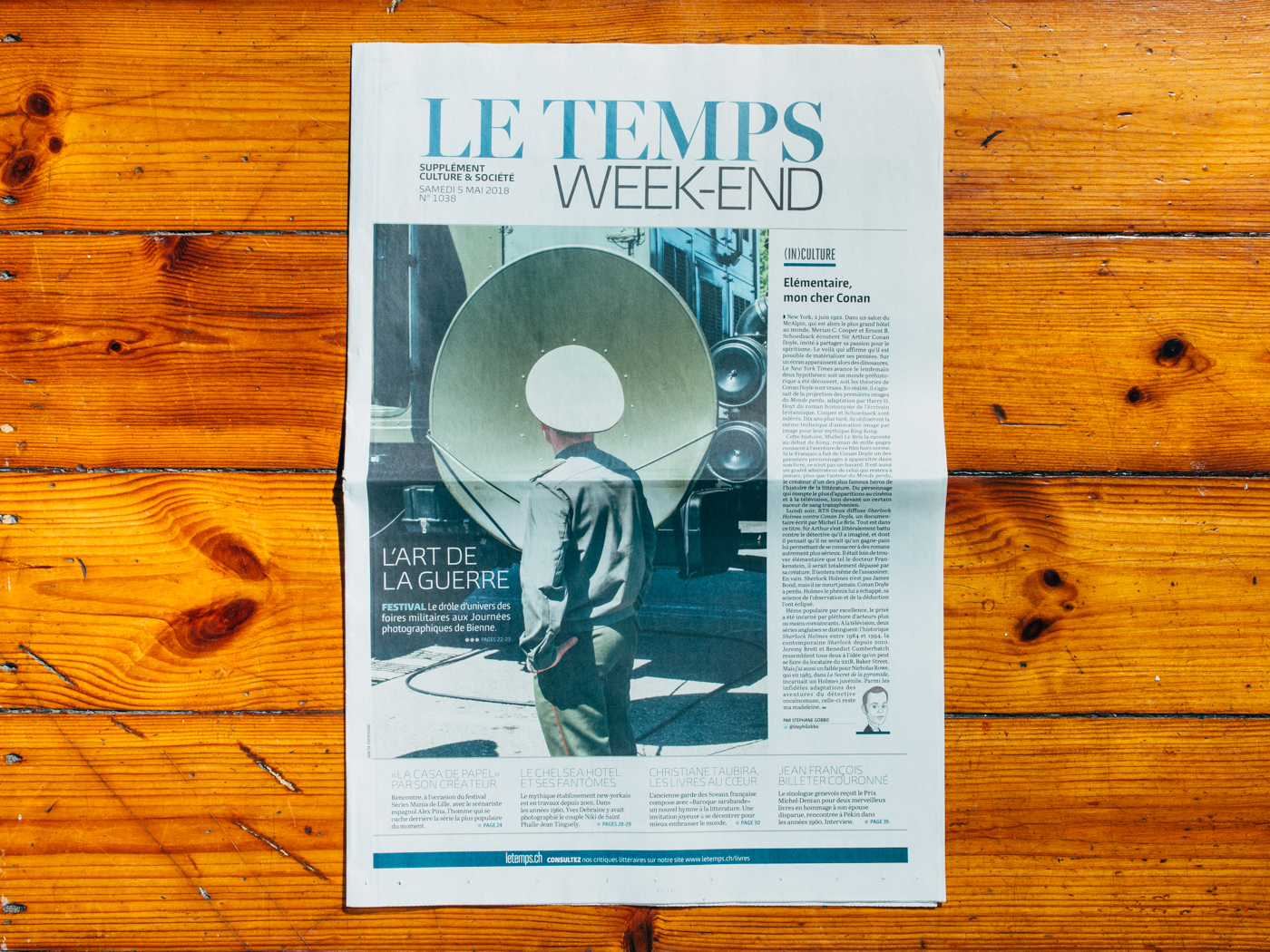 Le Temps, Schweiz / Artikel &uuml;ber die Serie "Nothing Personal" / April 2018