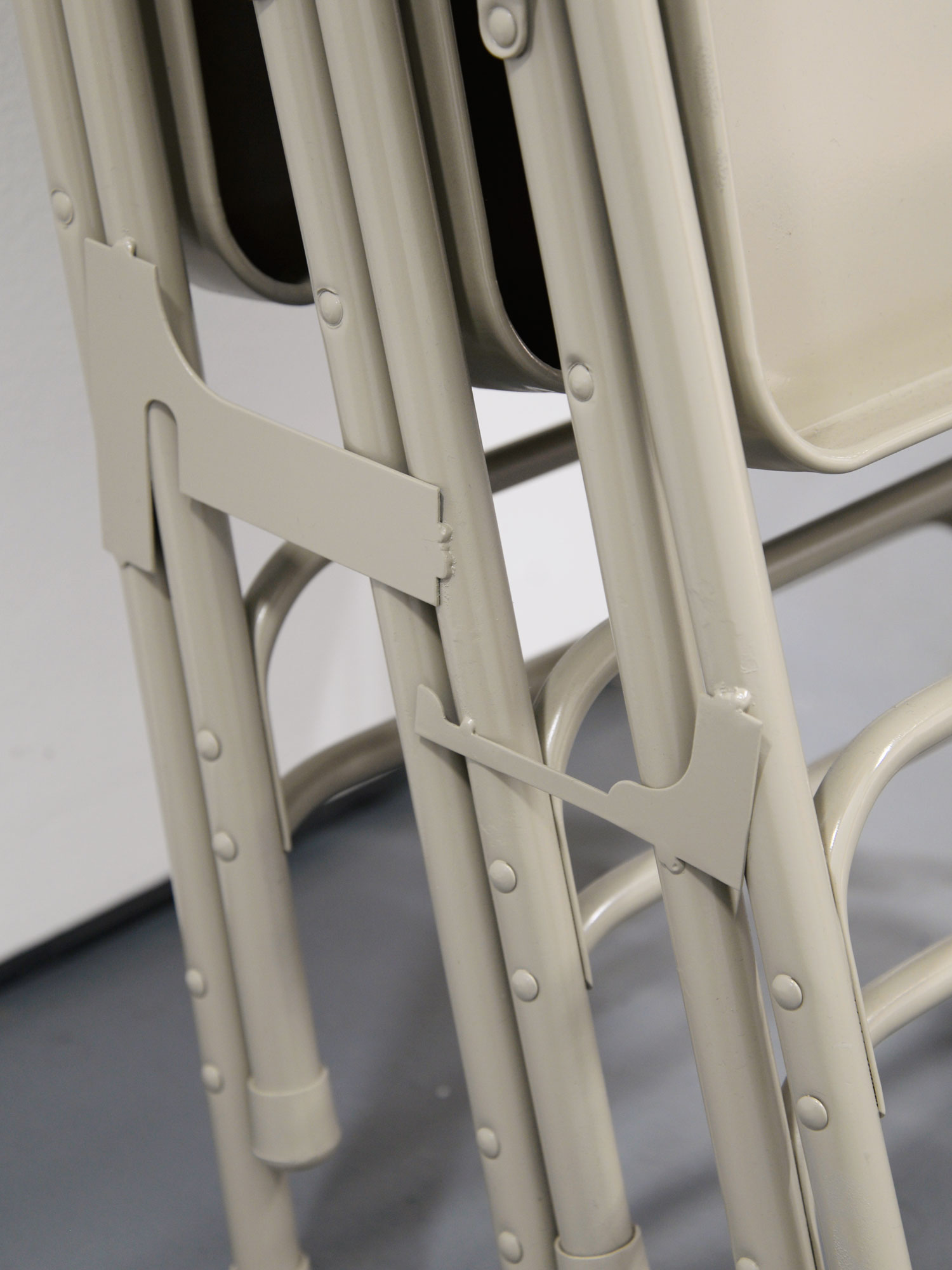 /// (Freestanding Stack of Folding Chairs) #5, 2015 [detail]Steel, plastic, and enamel paint96 x 50 x 40 cm.