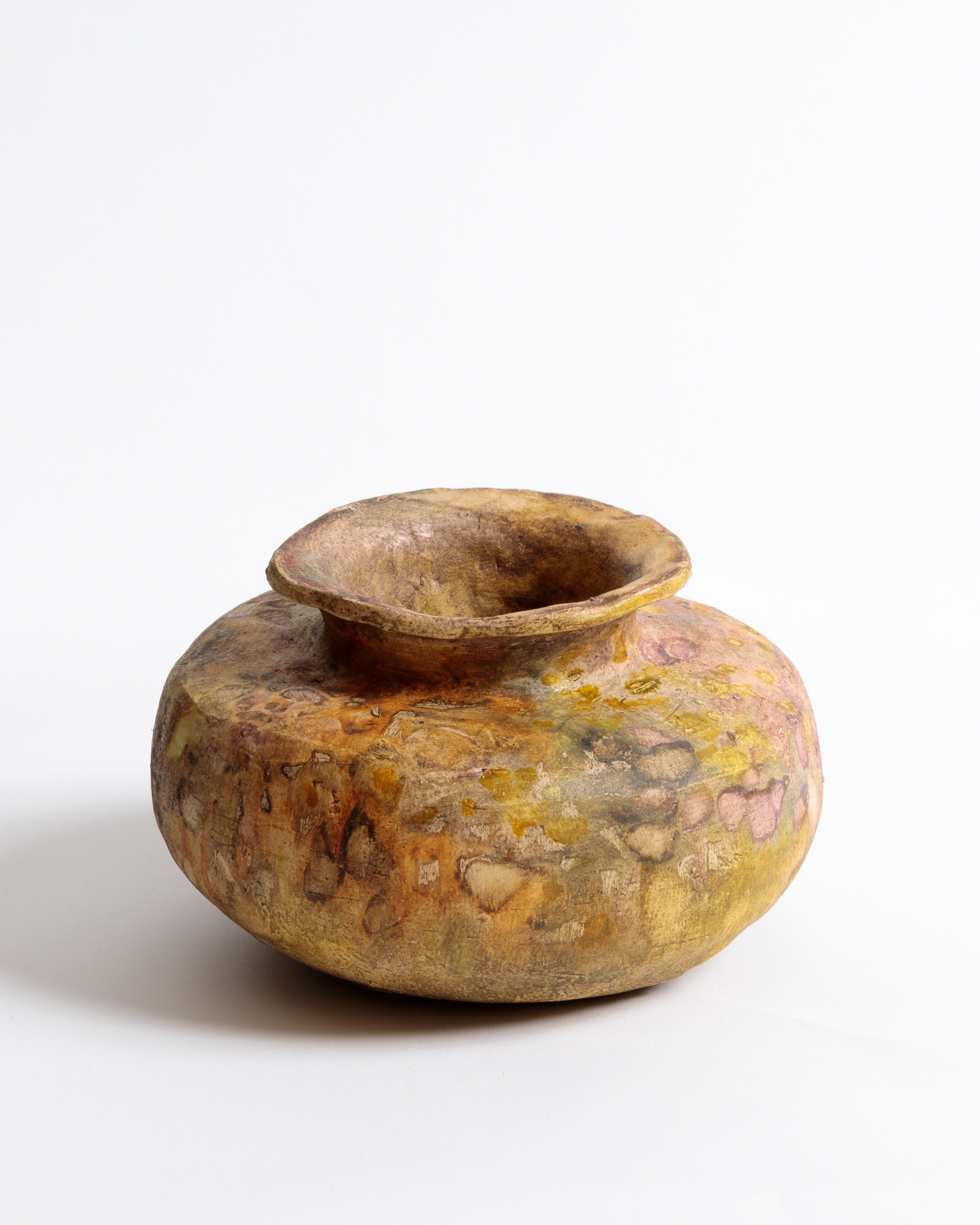 pot with ringsoil and underglaze on ceramic4x6x6"2023