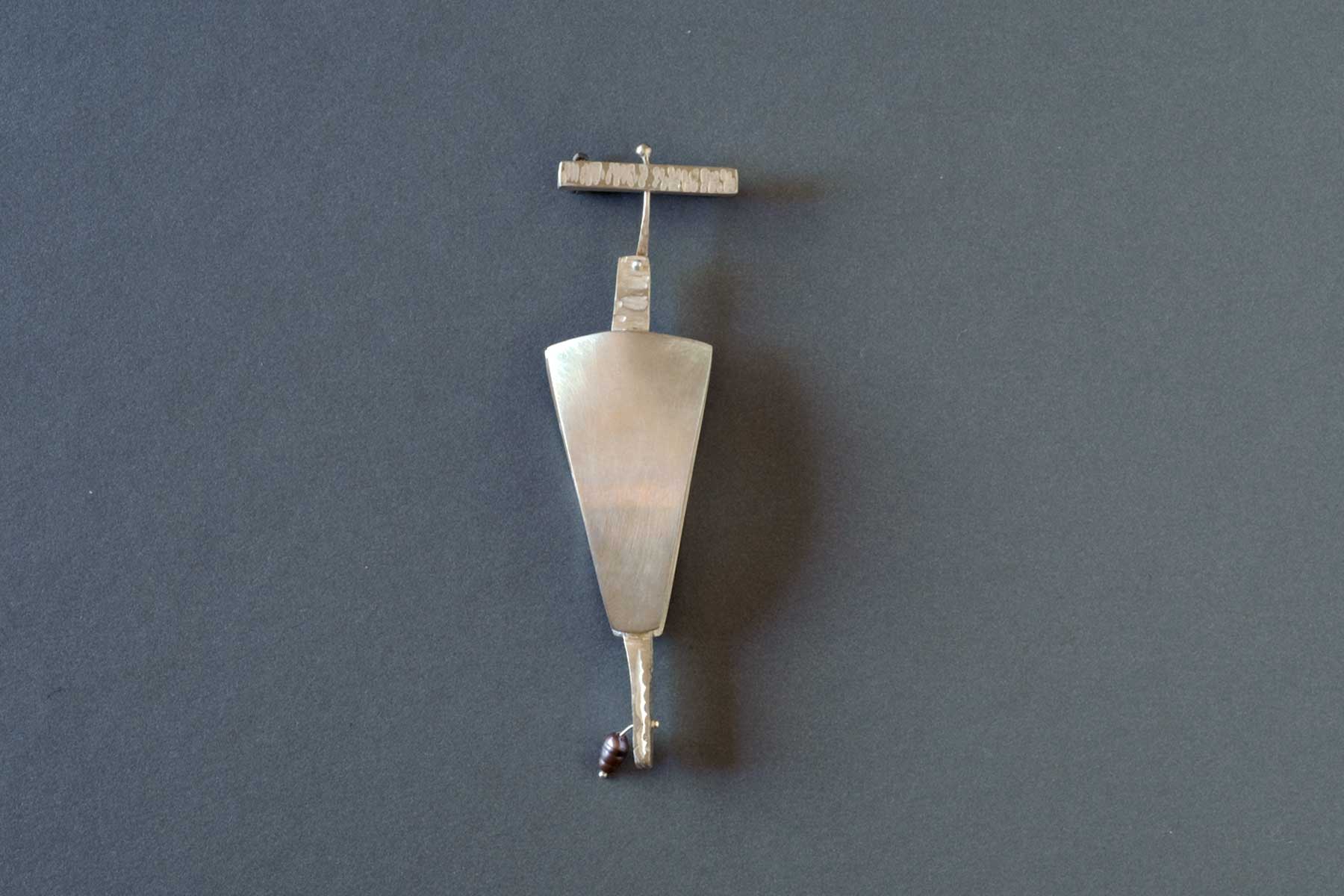 Silver Triangle I [side view one]  