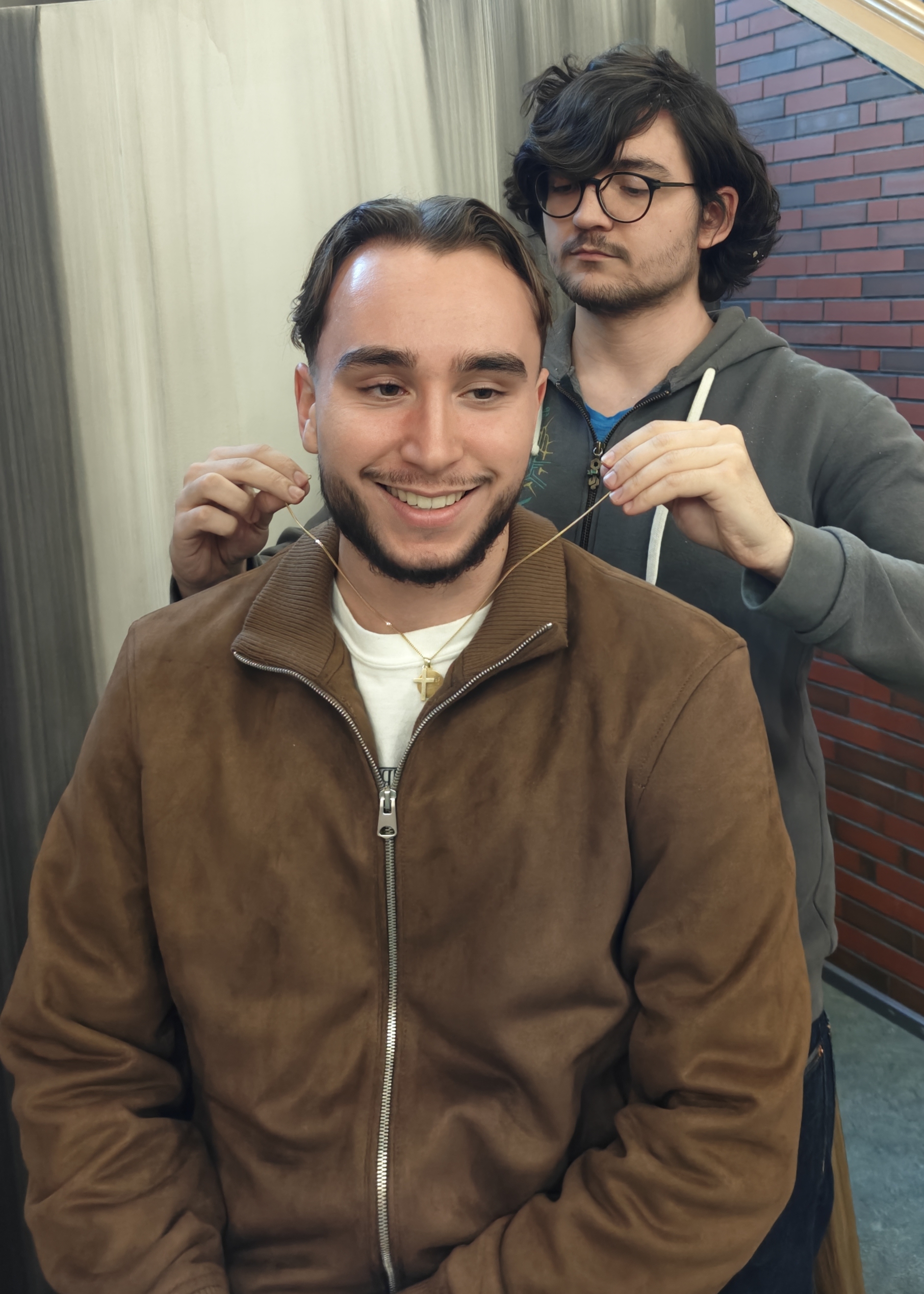 Production: Stark Raphael / Tiago Almeida