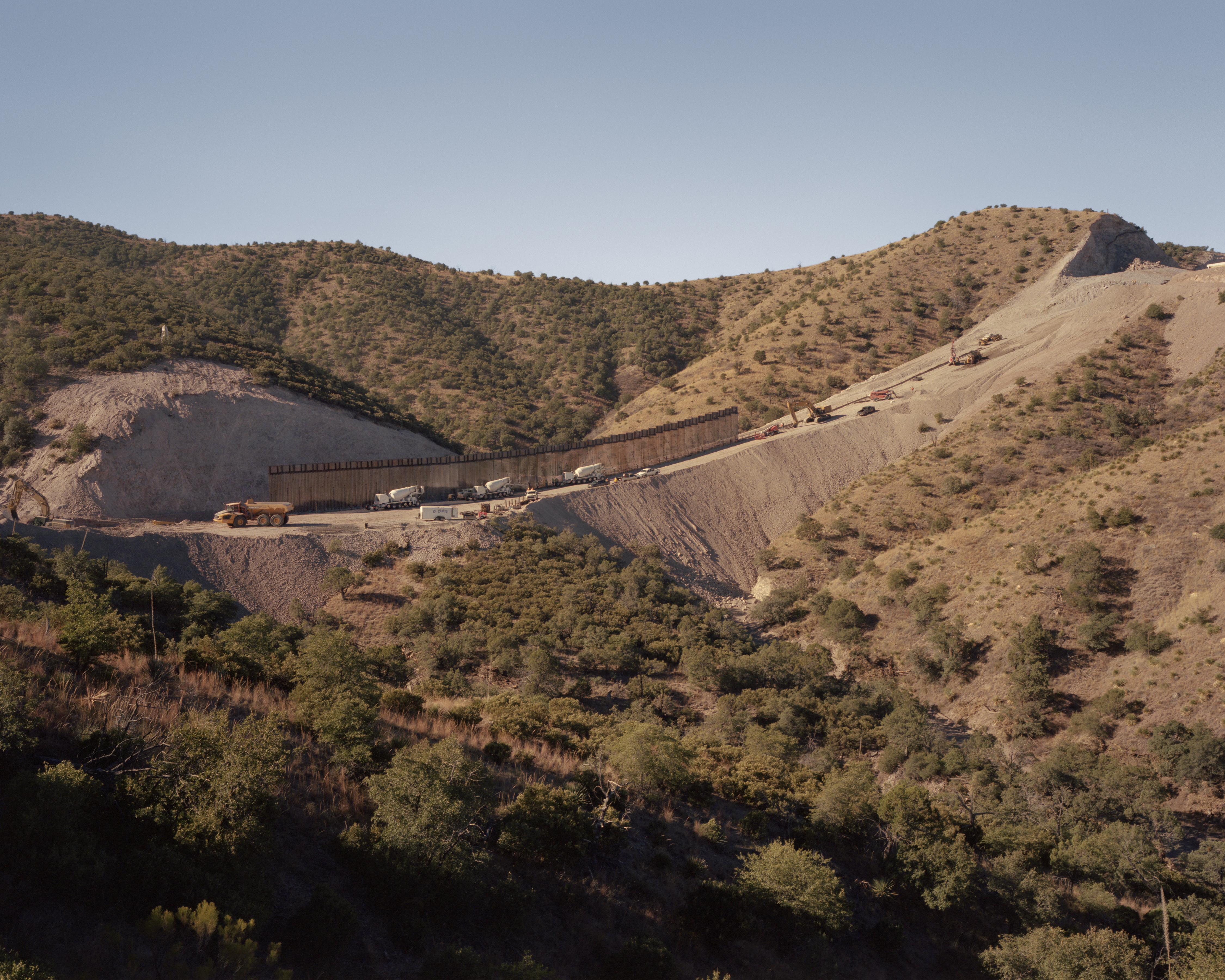 Border wall construction at Border Monument 127