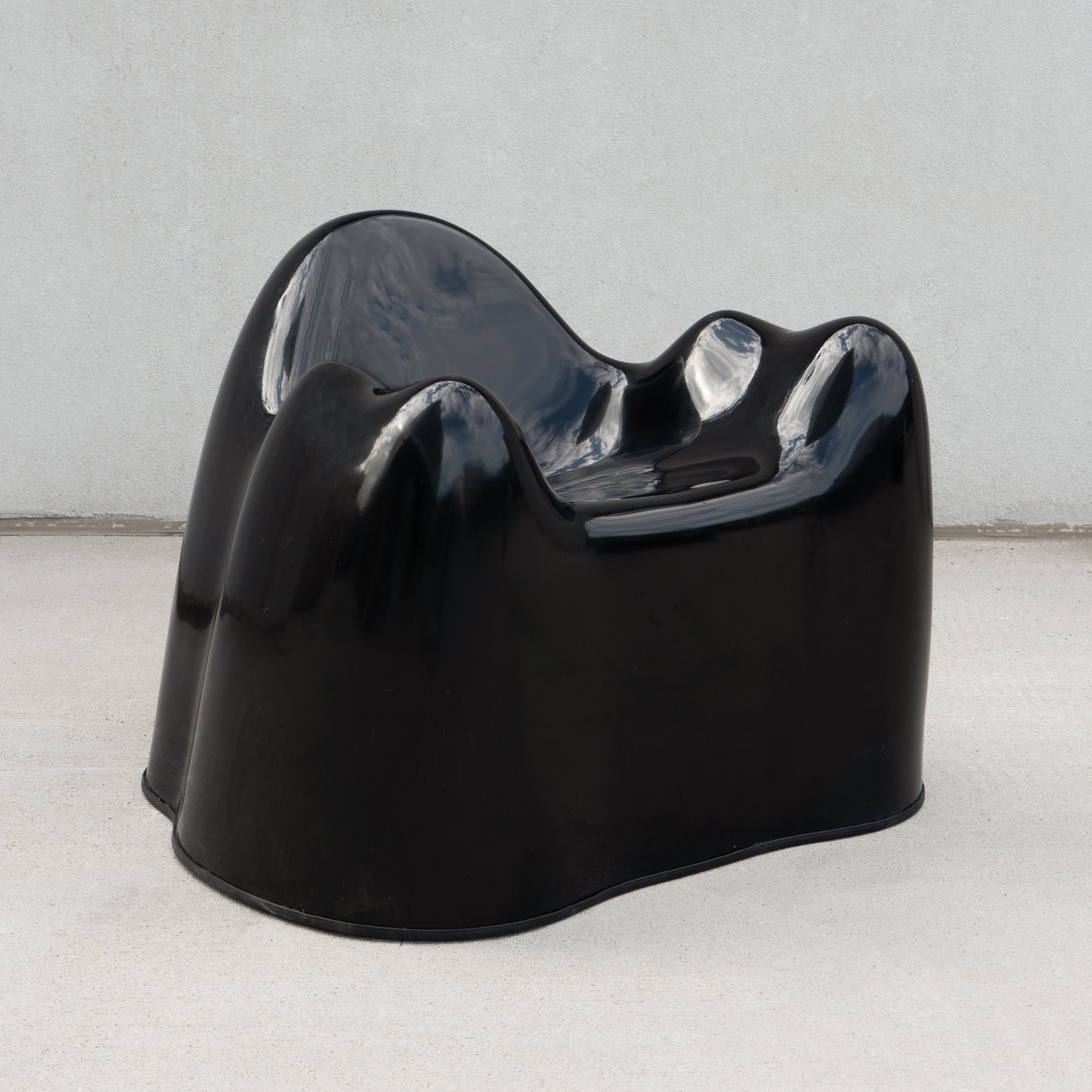 SWEETERFAT MOLAR ARMCHAIR BY WENDELL CASTLE, 70S SPACE AGE DESIGN PLASTIC FURNITURE