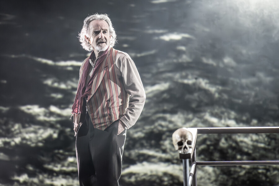 Hamlet, Royal Shakespeare Company, 2025, photograph by Marc Brenner