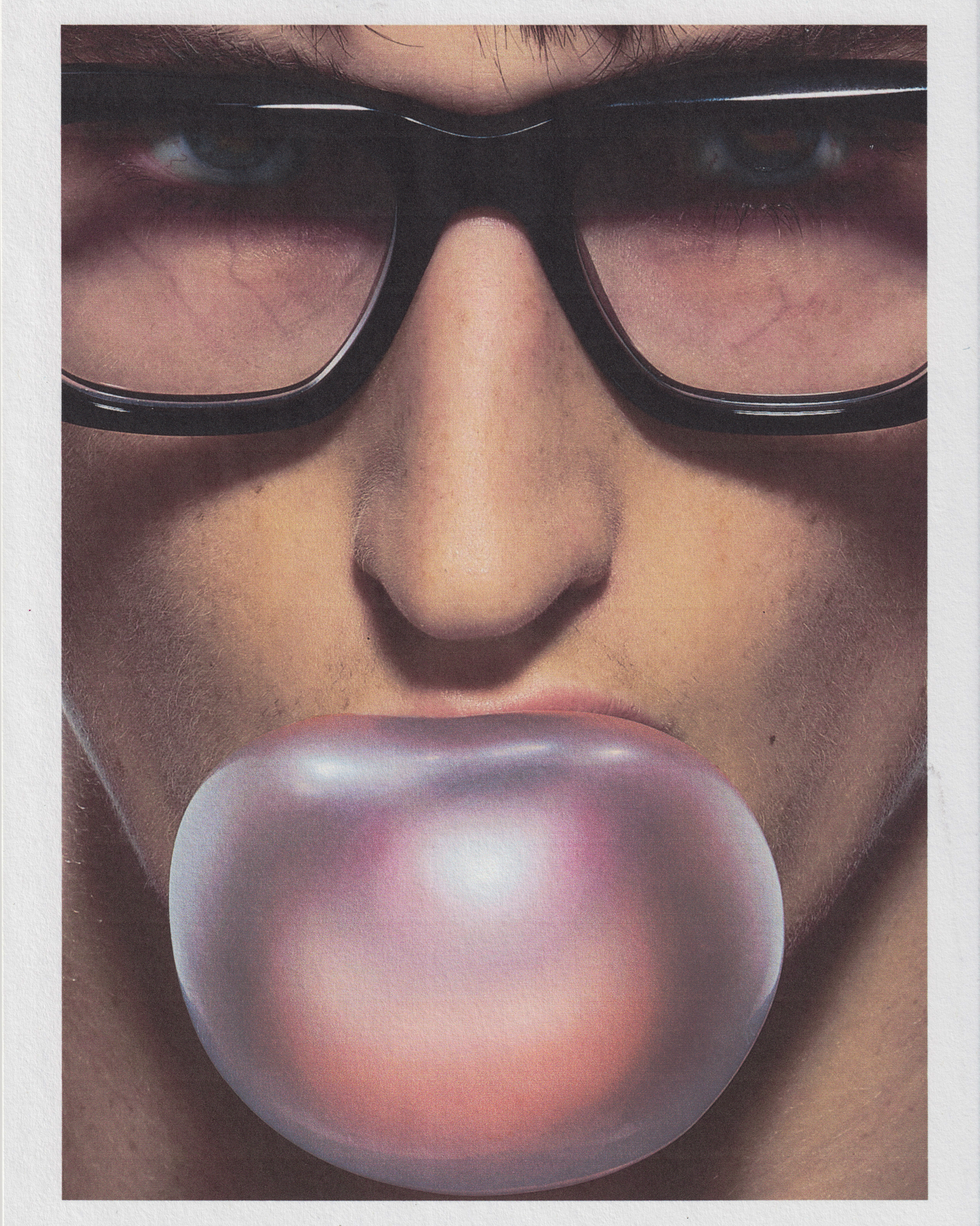 V MAG - GUCCI EYEWEAR