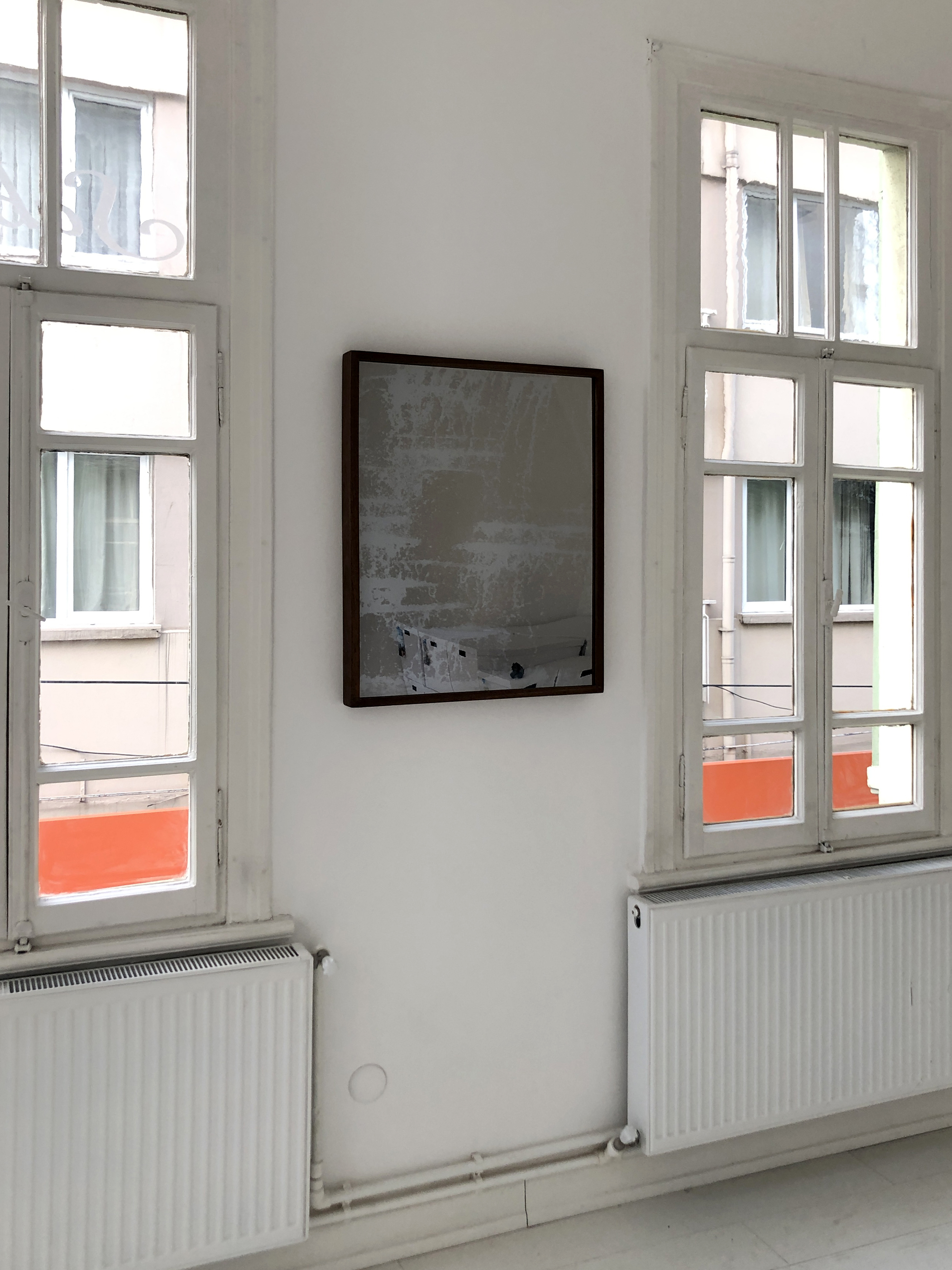 Exhibition view: An absent door, always open, 2018, poşe 