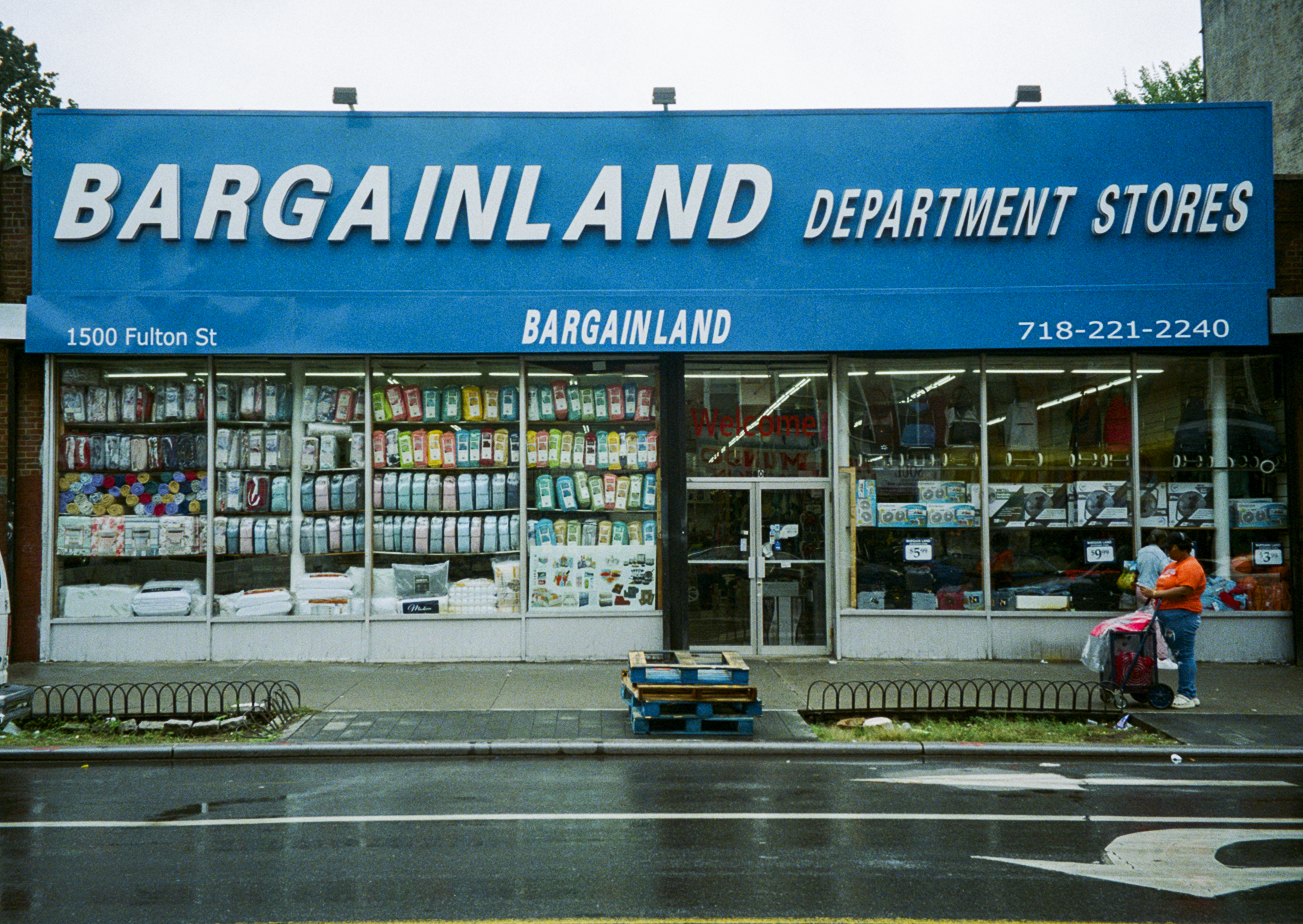 Bargainland - April 2024