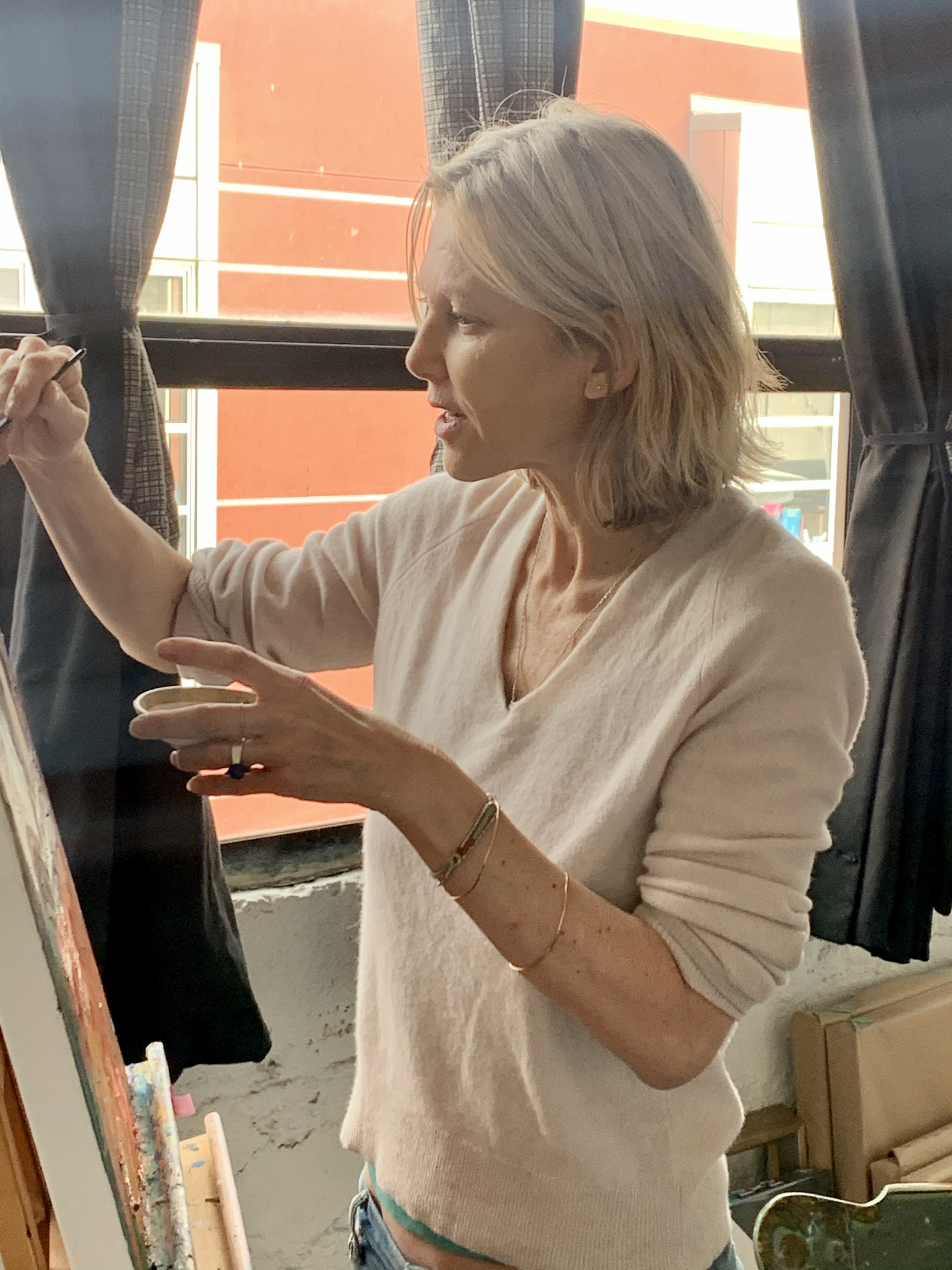 Portrait of artist Tamsin Spencer Smith