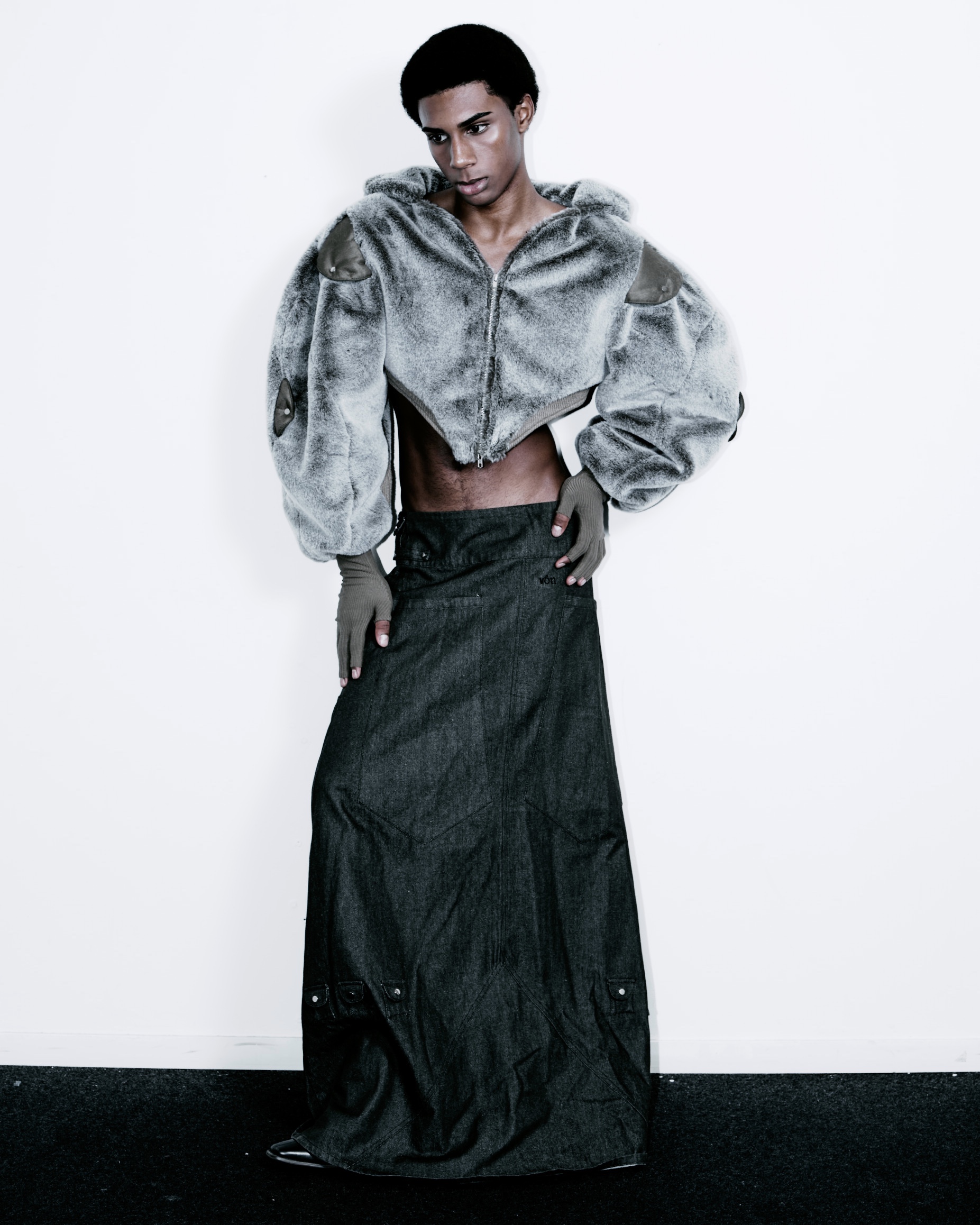 Toni De Castro image 7