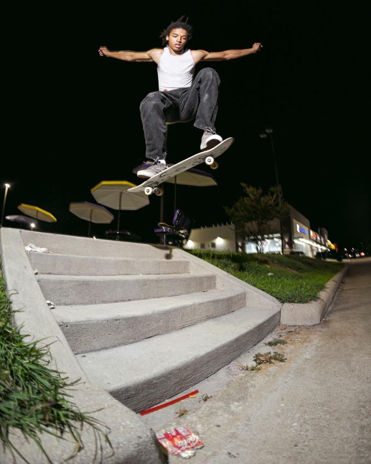 Davion Bishop image 4