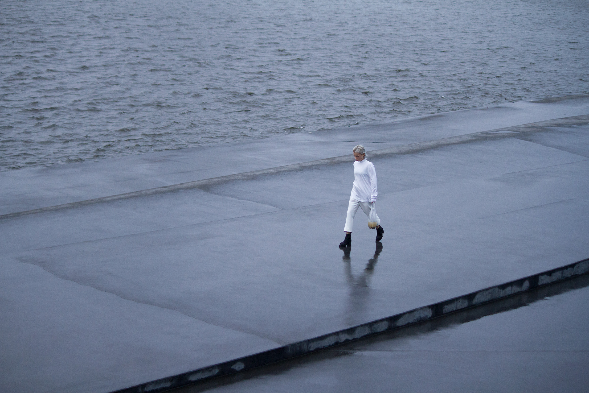 Love Aesthetics Maison Martin Margiela 2014, replica beachwalk perfume campaign, self portrait ivania carpio.