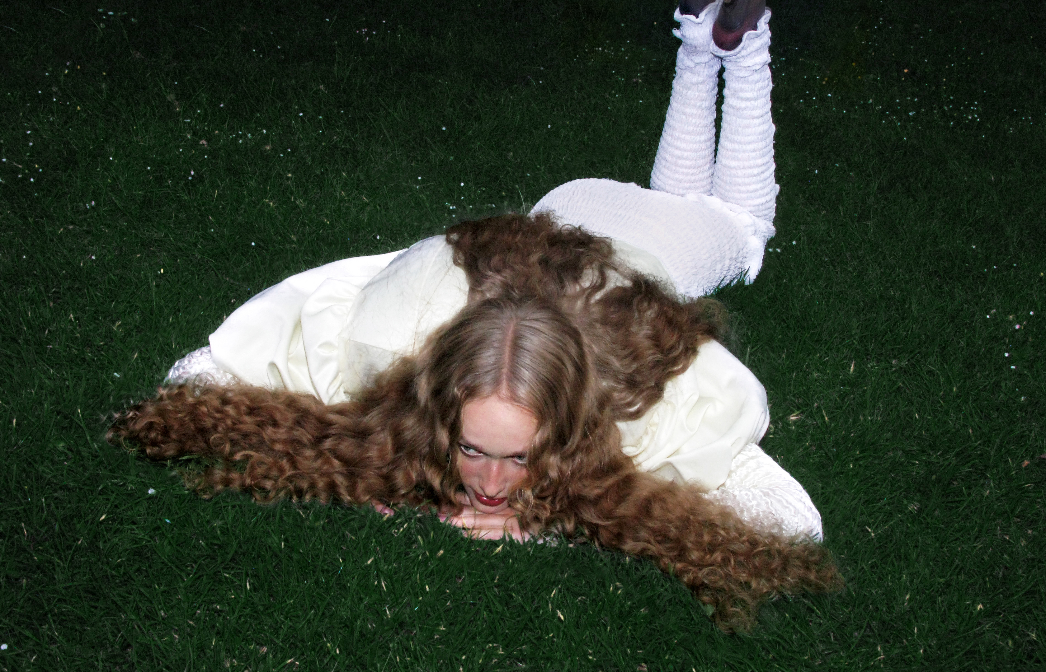 Zoe Oms — Fashion Commercial