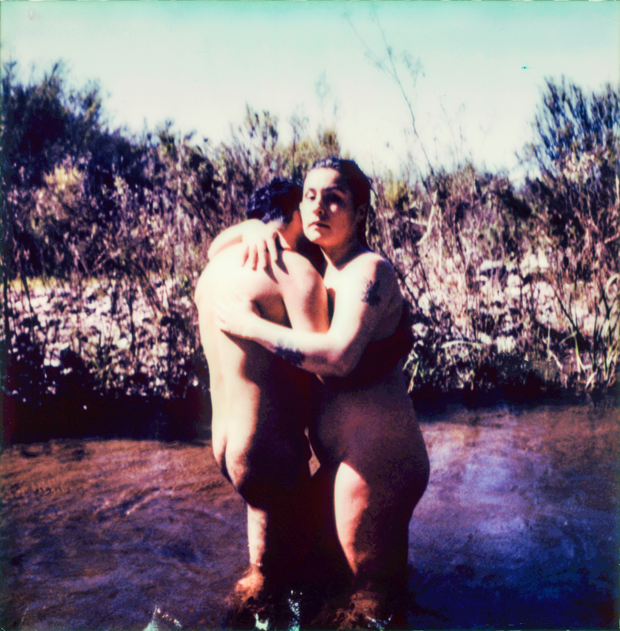 Fotografía De pie junto a las Ruinas