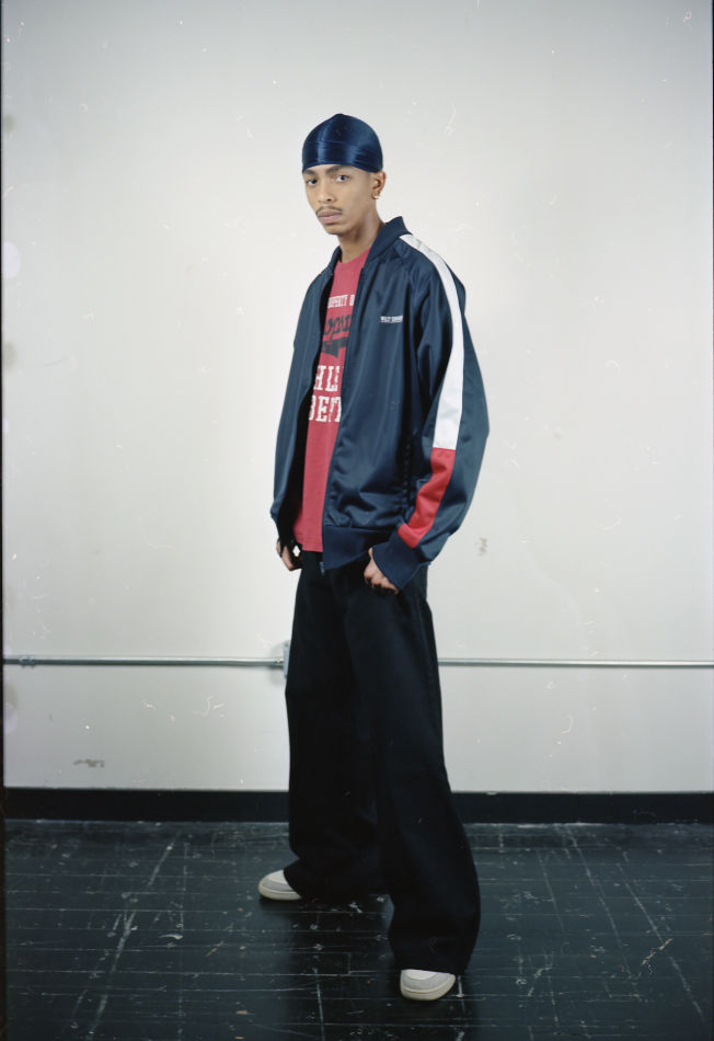 Tomari Logan image 11