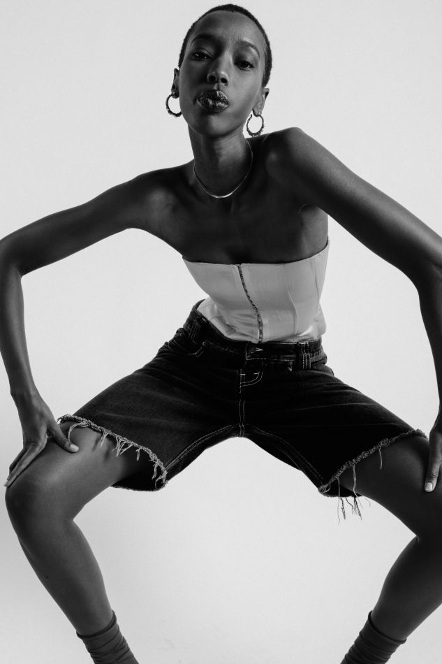 Janine Ilya image 27