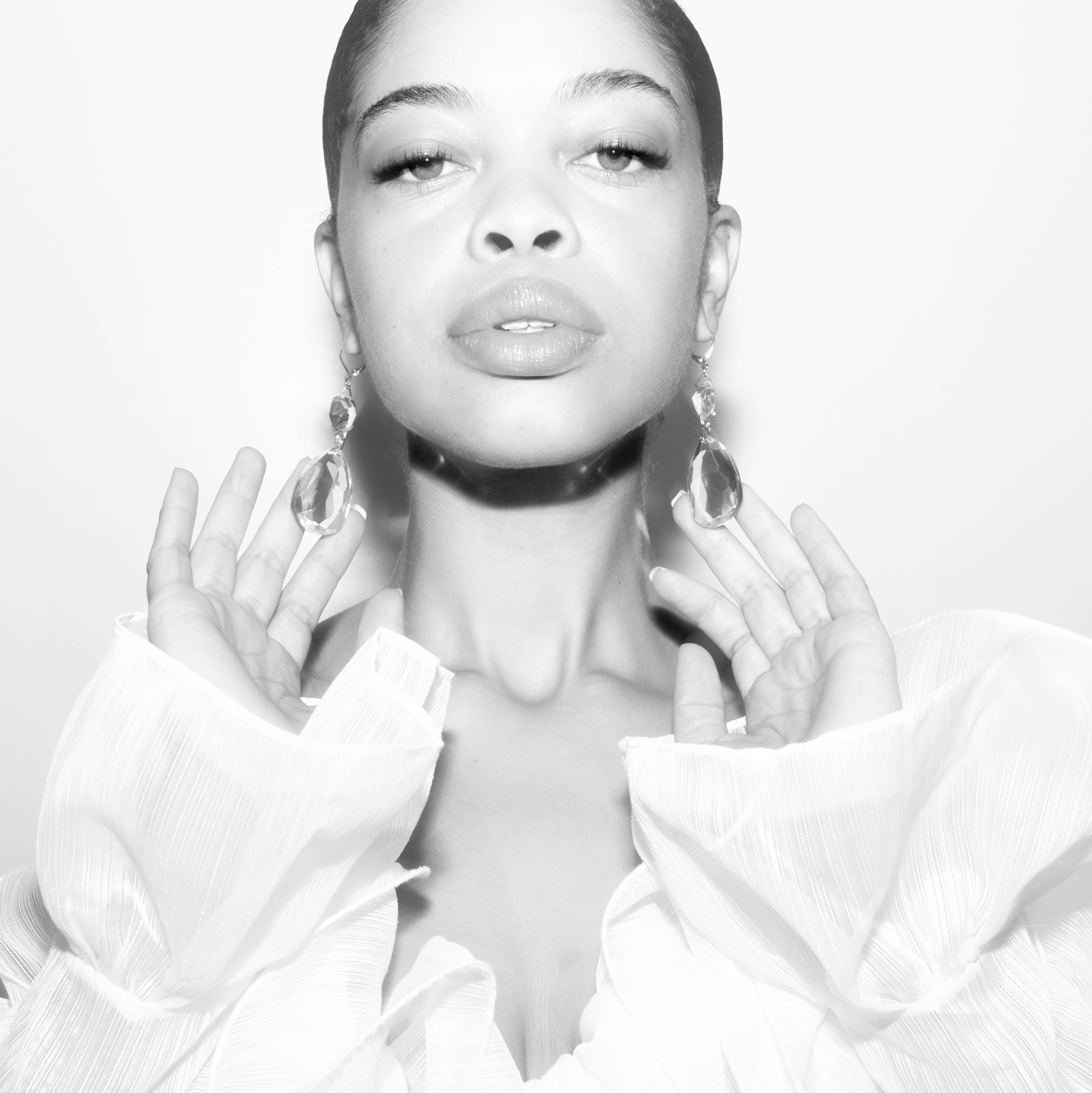 Editorial 03