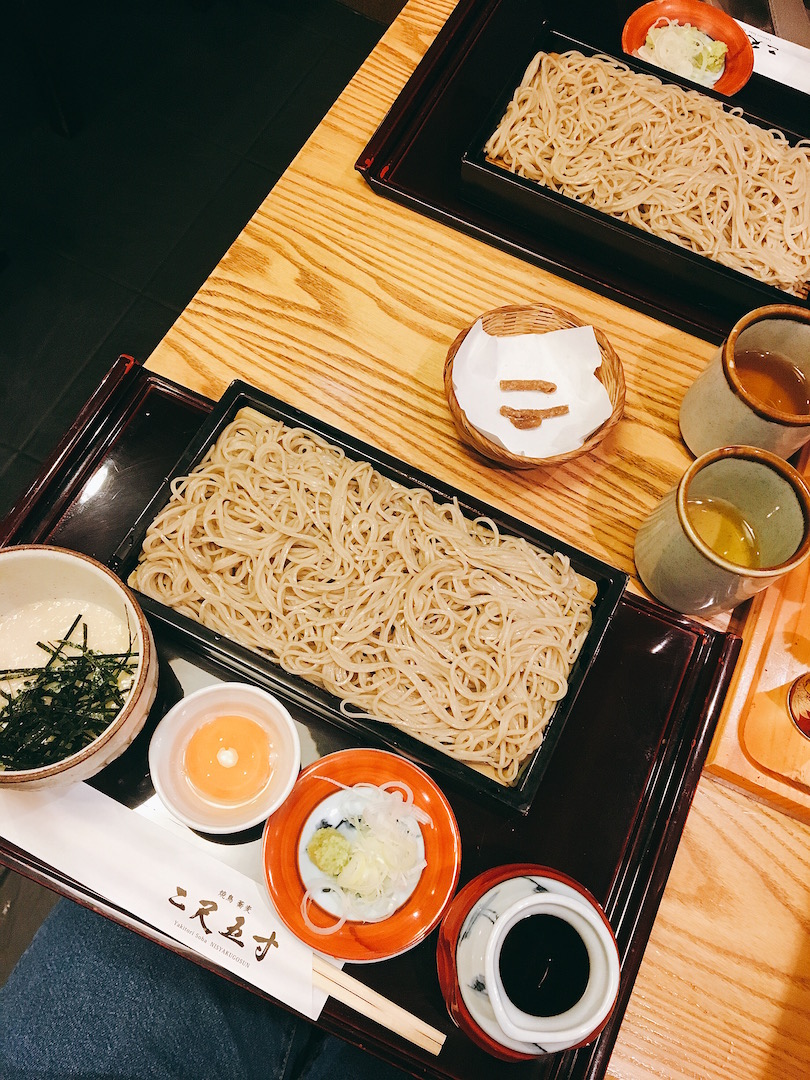 10pm tororo soba at Haneda Aiprort © Yoshika Kon