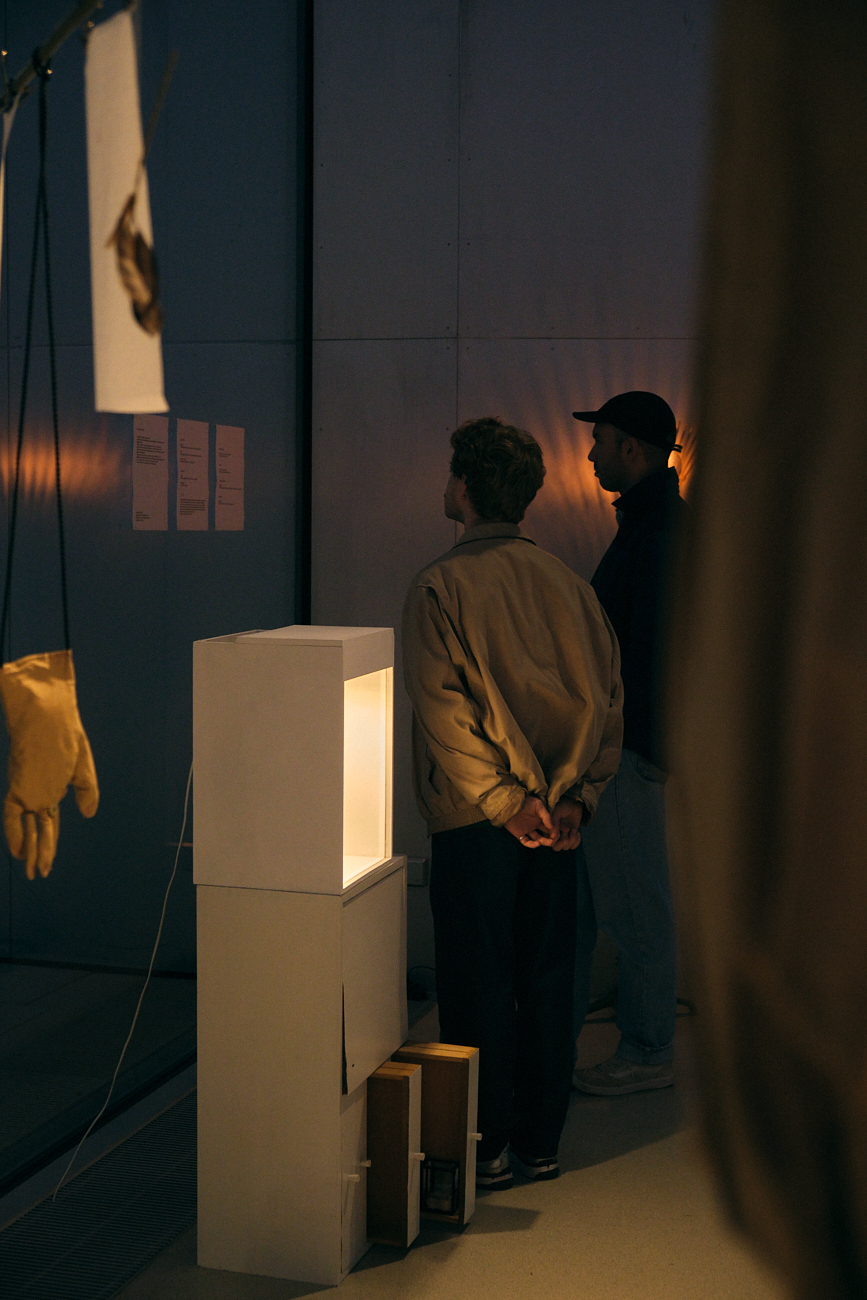 AUSSTELLUNG hand und fund