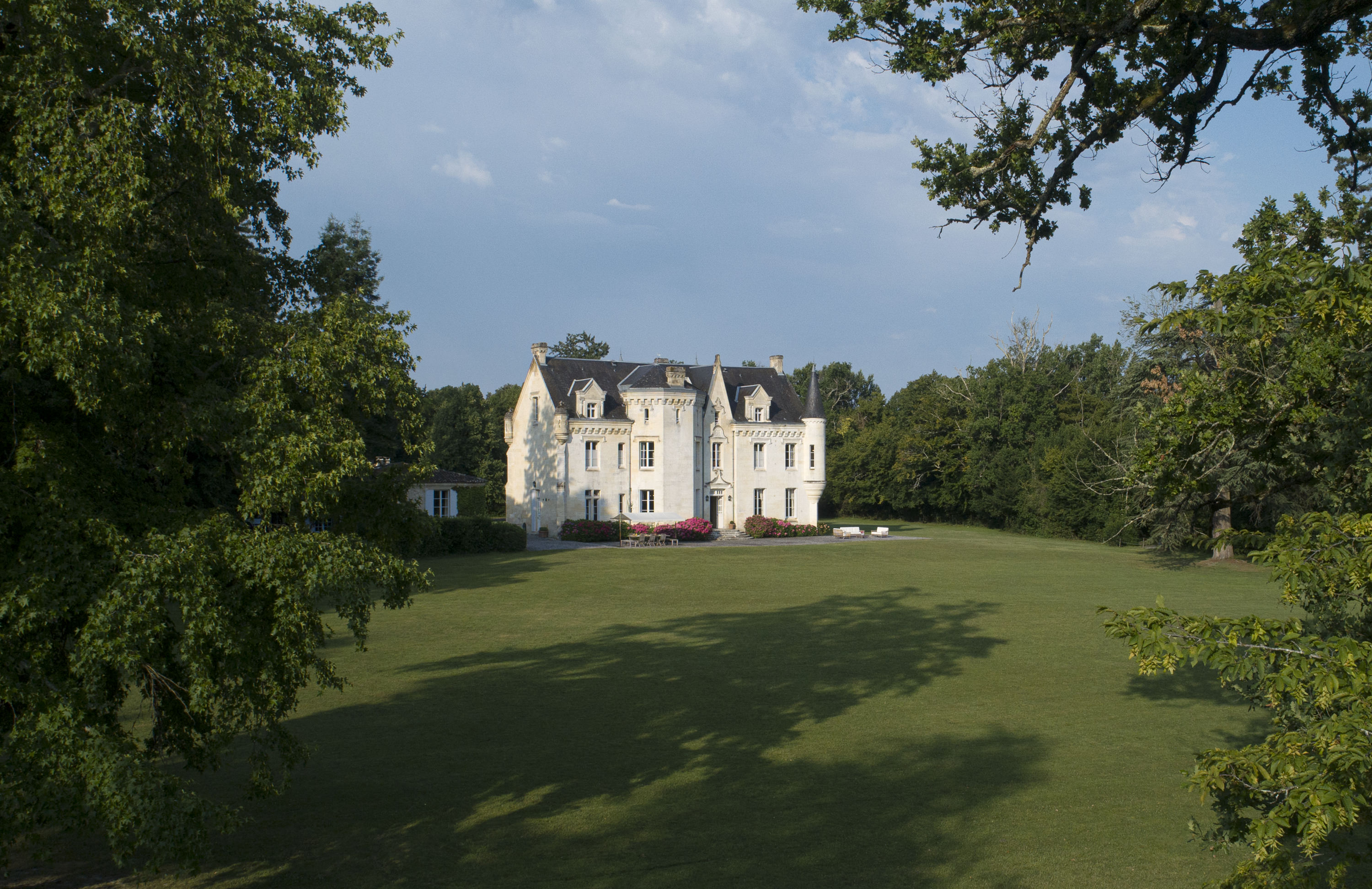 CHATEAU LE PETIT VERDU