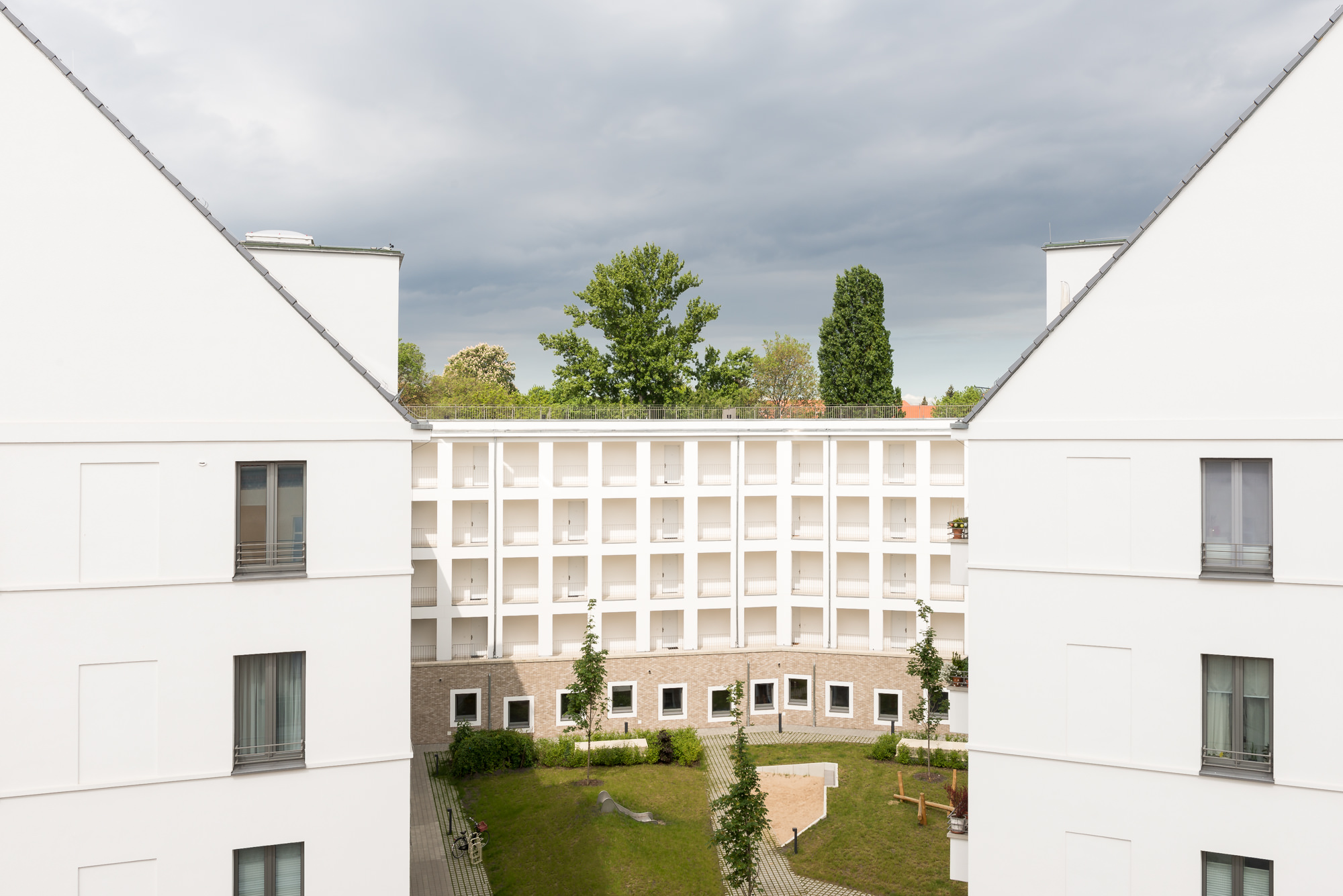 #Rathausstrasse