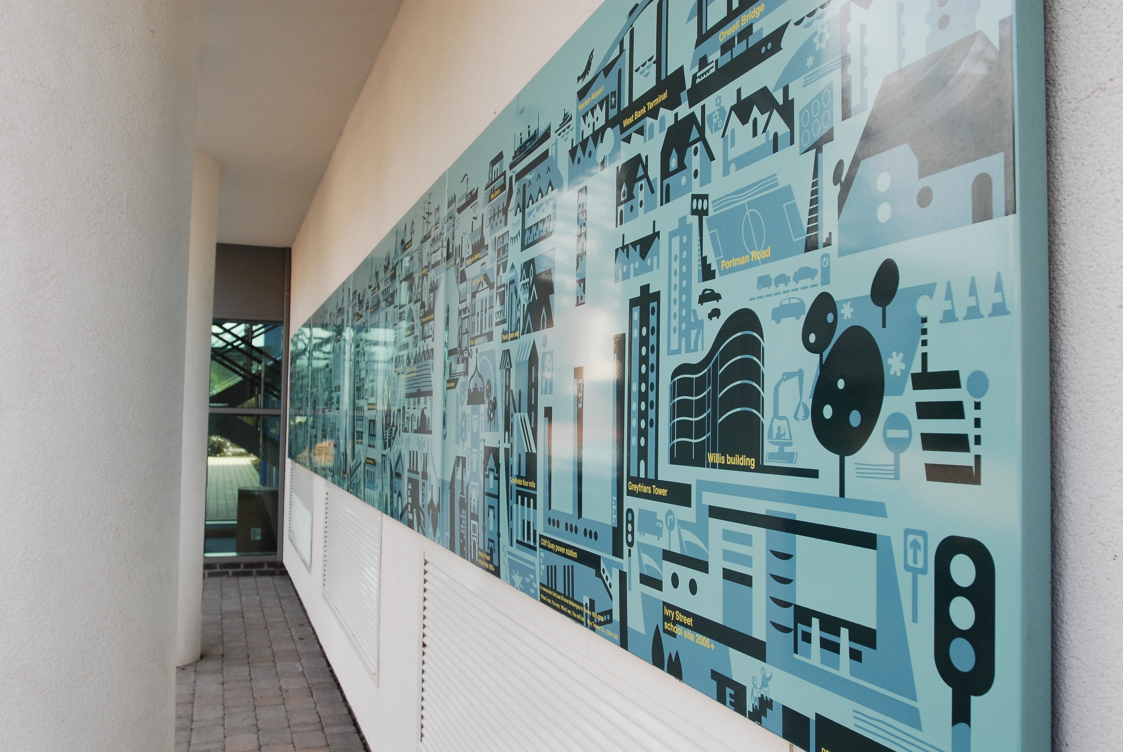      	  	           Vitreous enamel public art - Ipswich School 