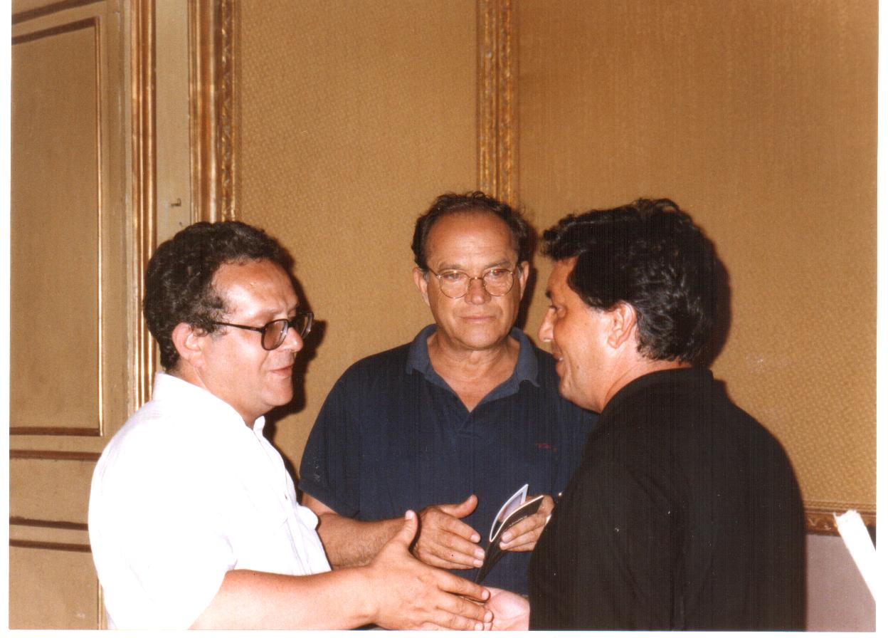 Giuseppe Modica con Piero Guccione e Pietro Venuto a Scicli, 1998, foto Nina Salvo