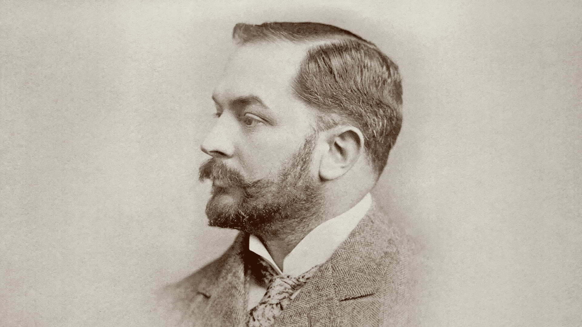 Brand Identity & Communication