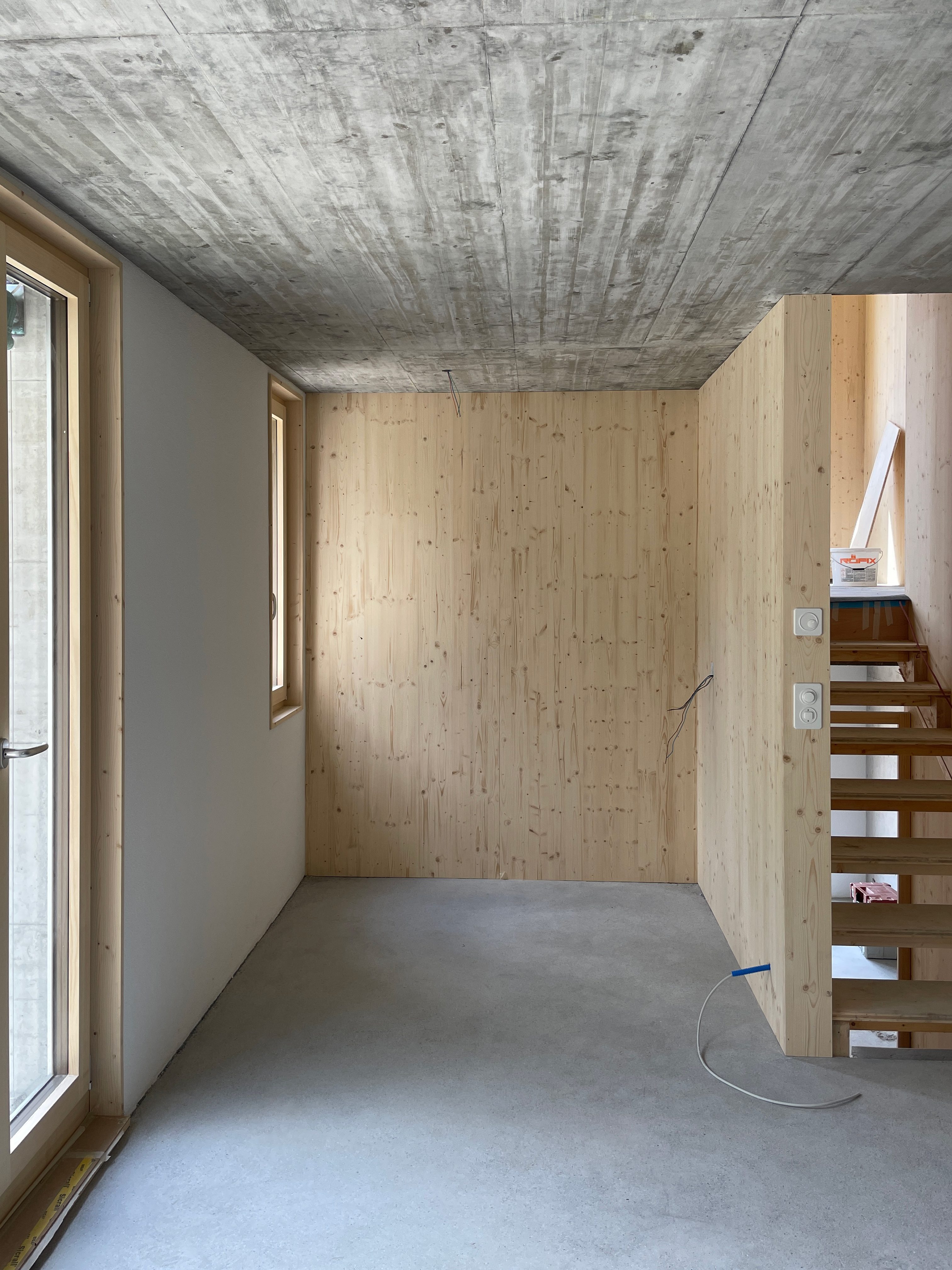 12.6.23 - Bald kommt der Einzug, Wohnhaus St. Agatha, Scharans, Graubünden