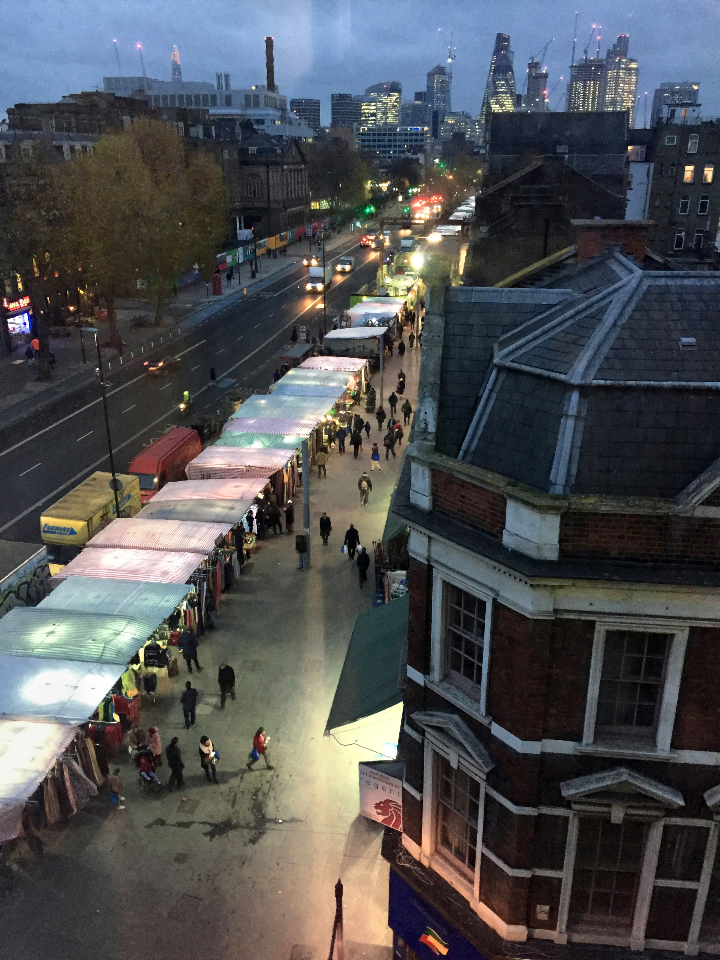 Daniela Keiser, London – Being in the Library