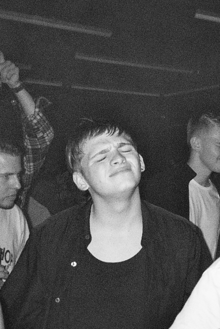 TECHNO BEWEGT  von Tim Aemisegger