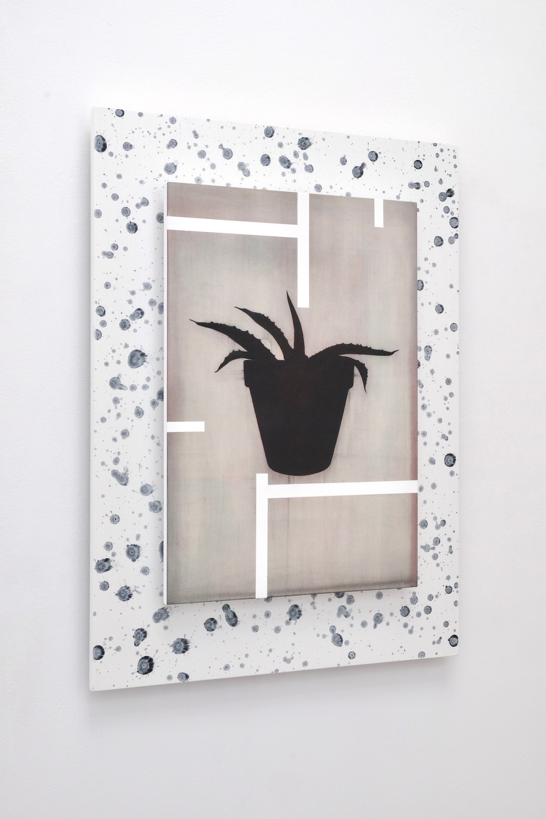 Untitled 2019, acrylic on panel, 55 x 40 cm