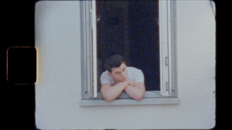 EDITOR / INTERSCOPE CREATIVEELLIOT JAMES REAY - 'DAYDREAMING'