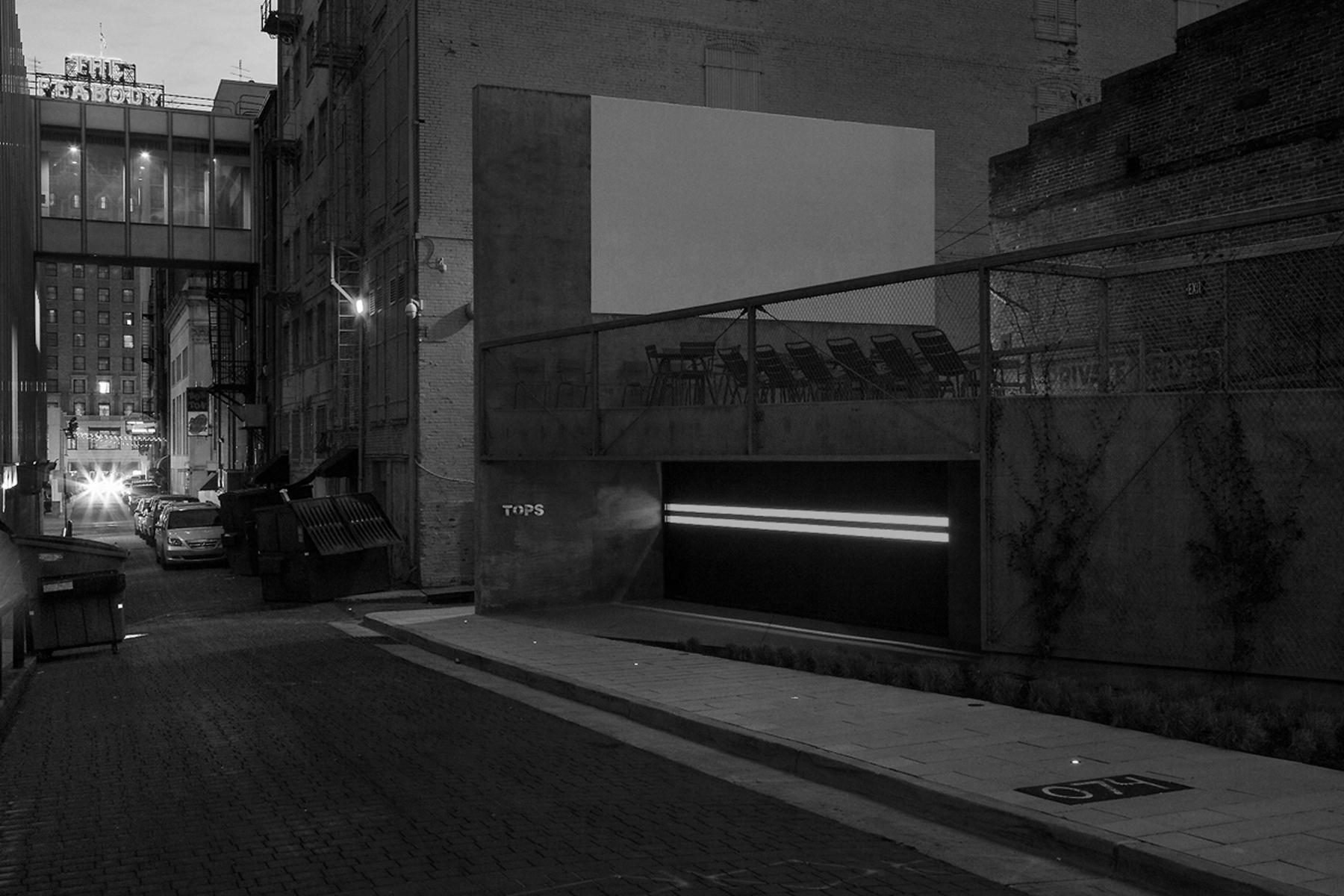 ● Installations view / Photo by Matt Ducklo, TOPS Gallery / Madison Avenue Park / Davies Toews / Role: Project Manager / Memphis, Tennessee (2014-17)