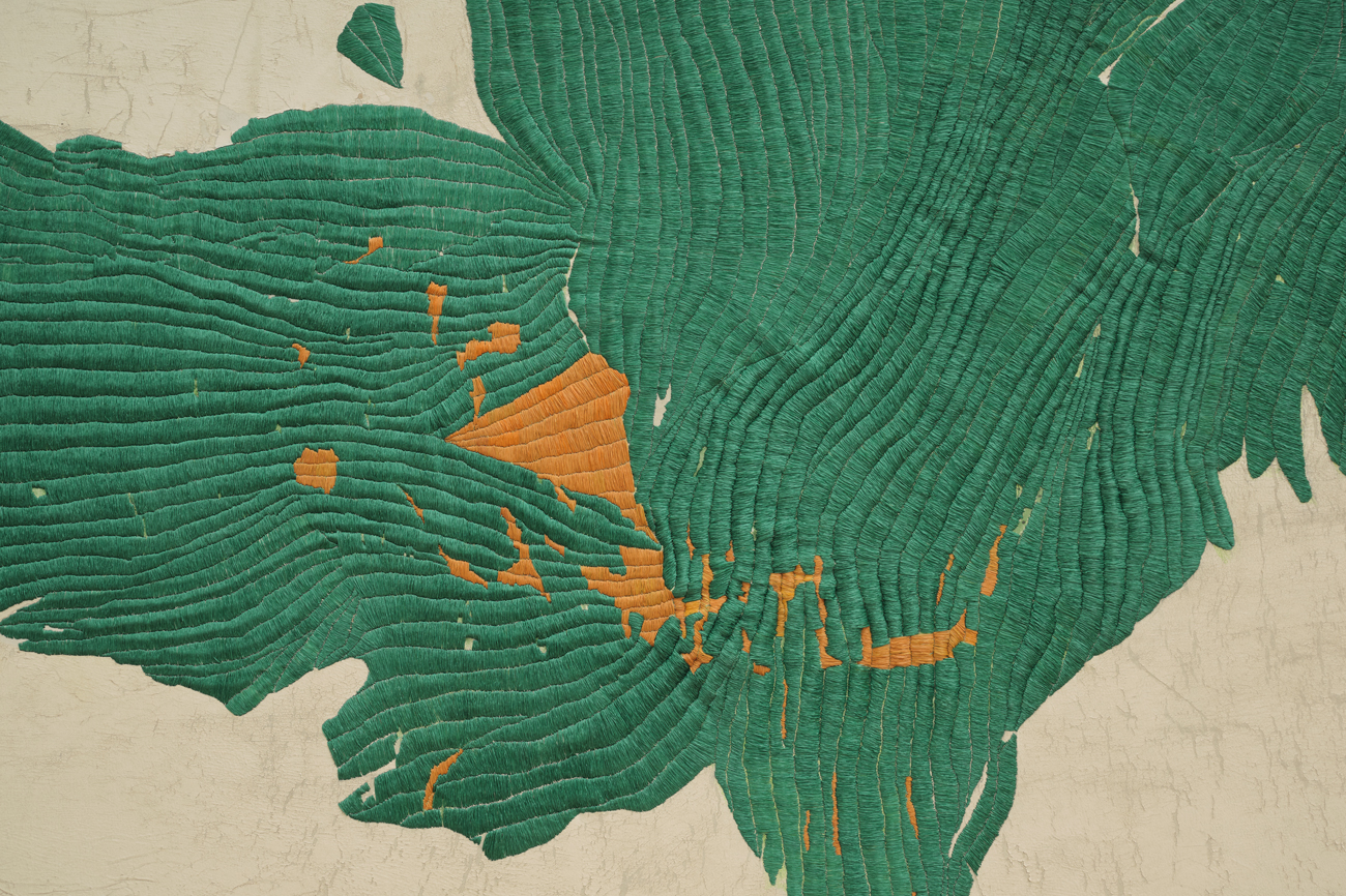 Asemahle Ntlonti, Gqomgqayo (2025) | Acrylic paint, paper, acrylic gel, and leno thread on canvas, 153 x 193.5 x 6.5 cm (detail)