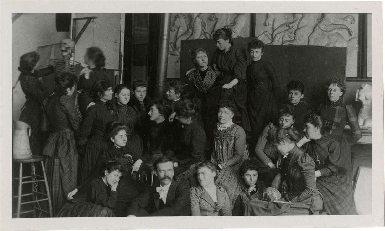 Arthur Mathews with the students of his Women’s Life Class in the 1890s. Paul Chadbourne Mills Archive of California Art, Oakland Museum of California.